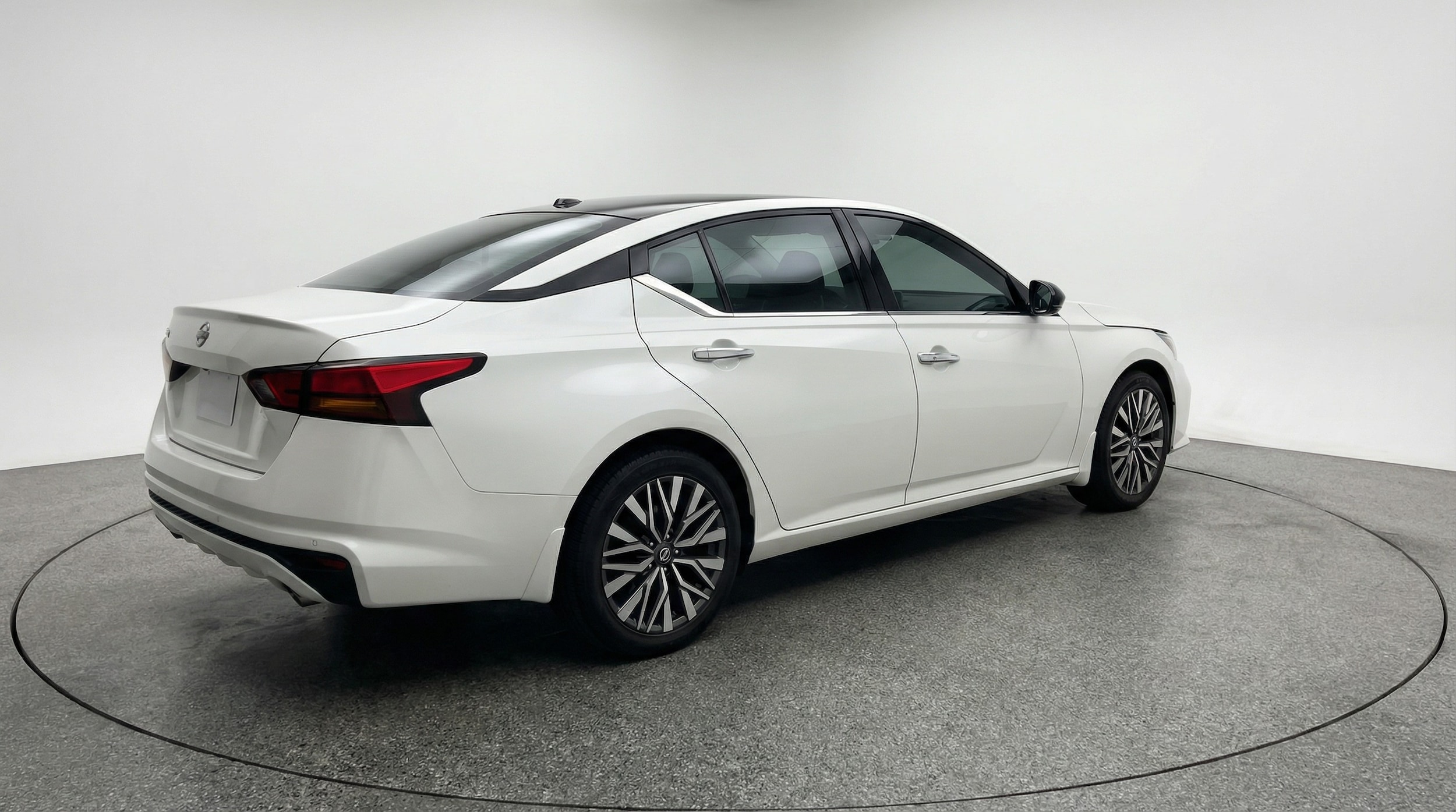 Thumbnail: 2025 Nissan Altima - 7