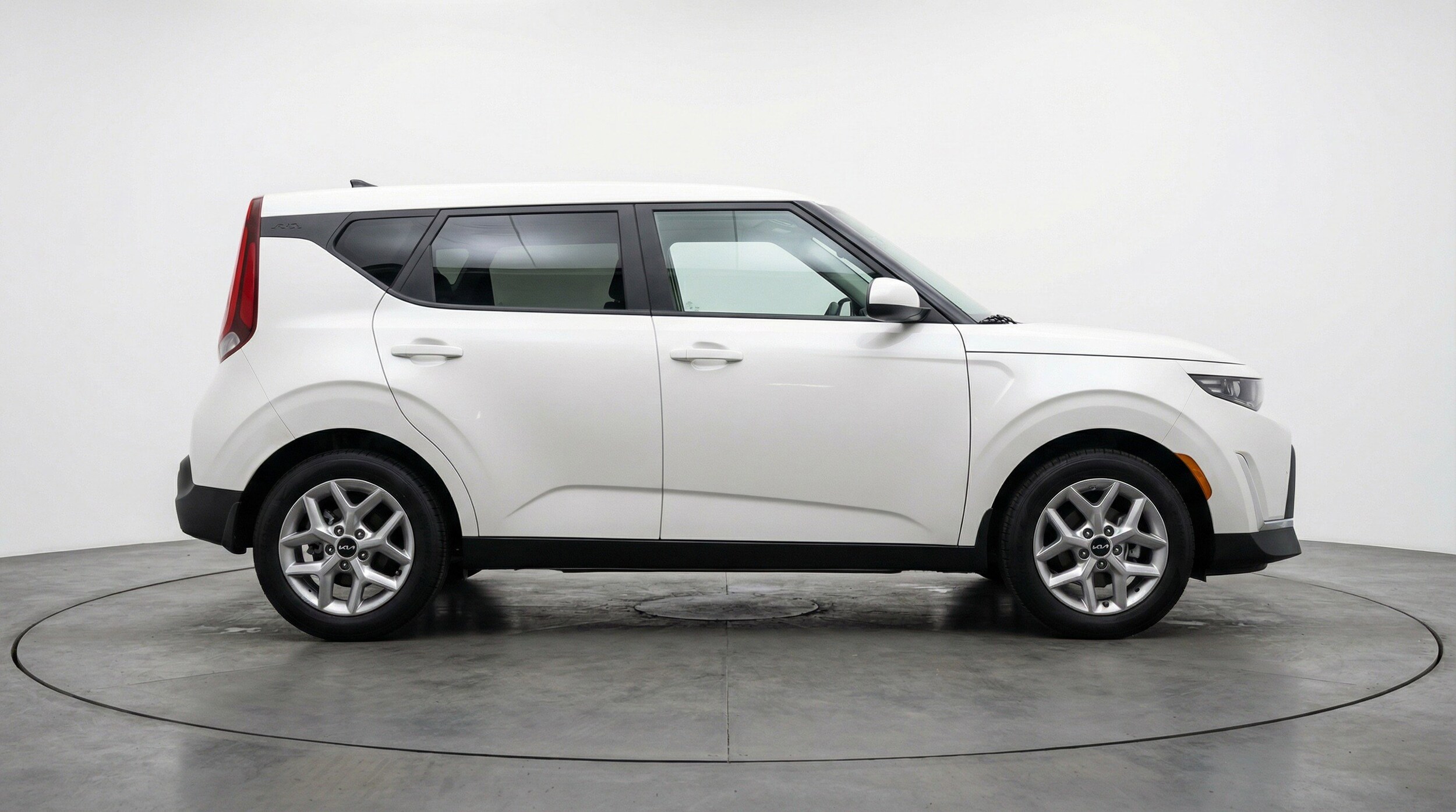 Thumbnail: 2025 Kia Soul - 11