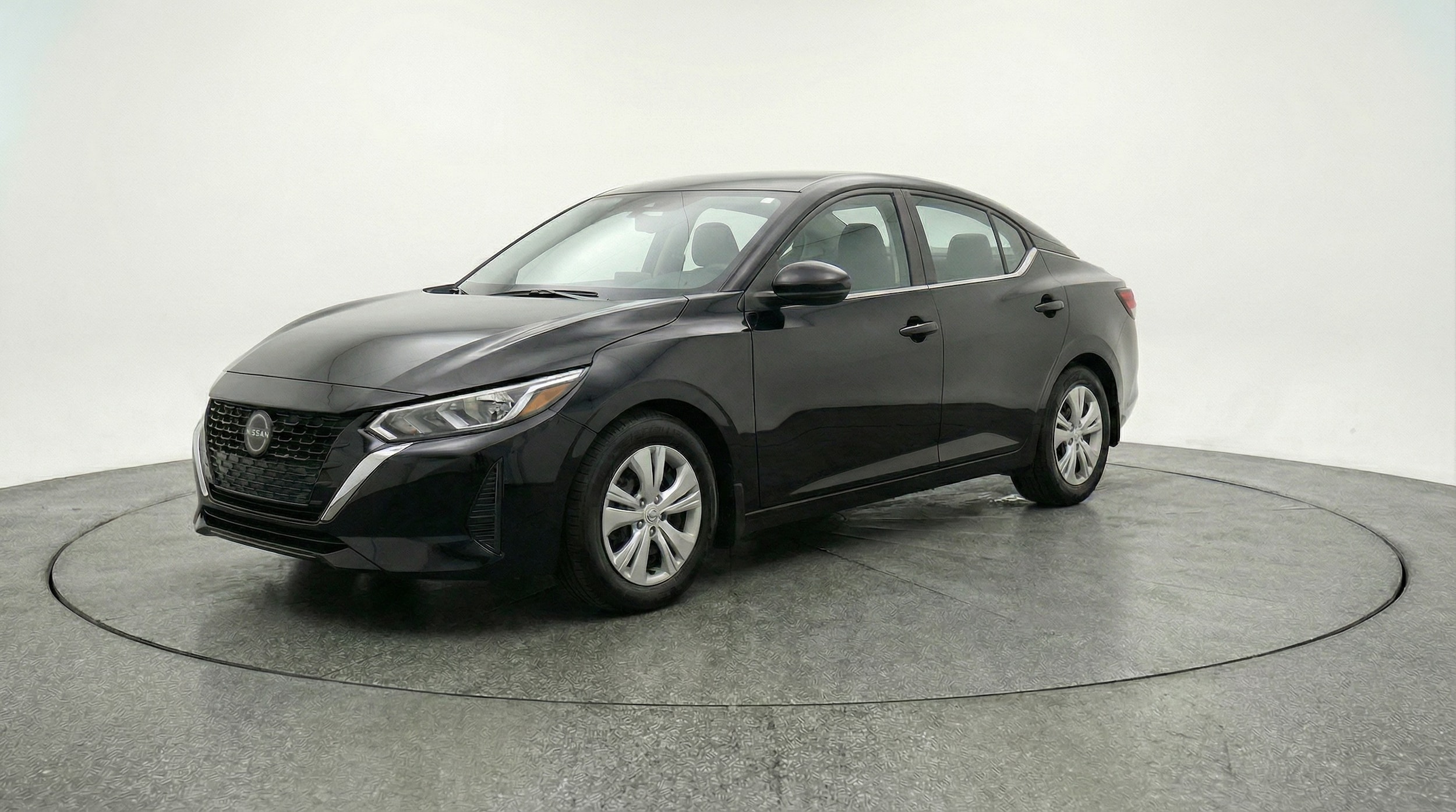 Thumbnail: 2025 Nissan Sentra - 3