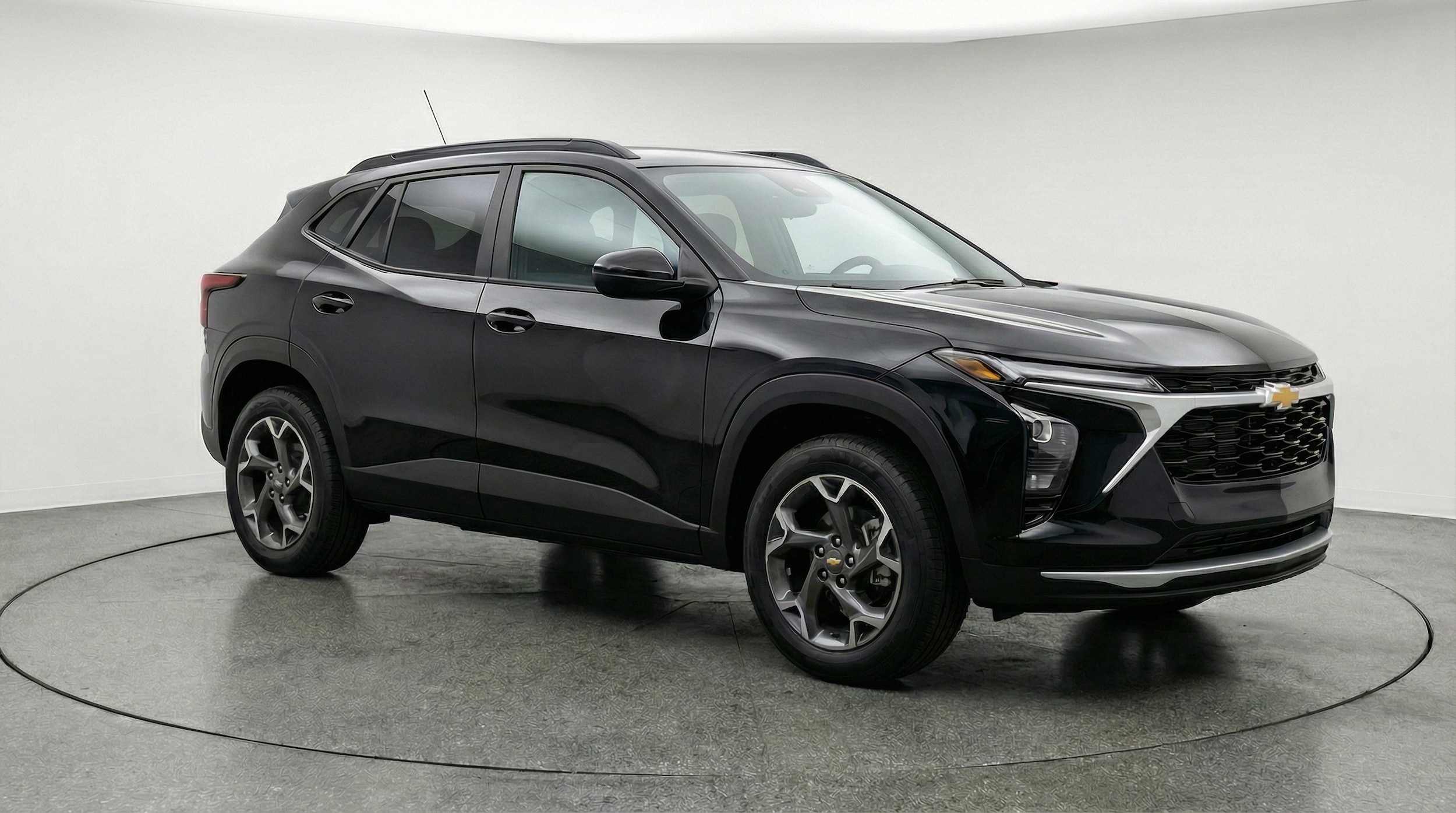 Thumbnail: 2025 Chevrolet Trax - 1