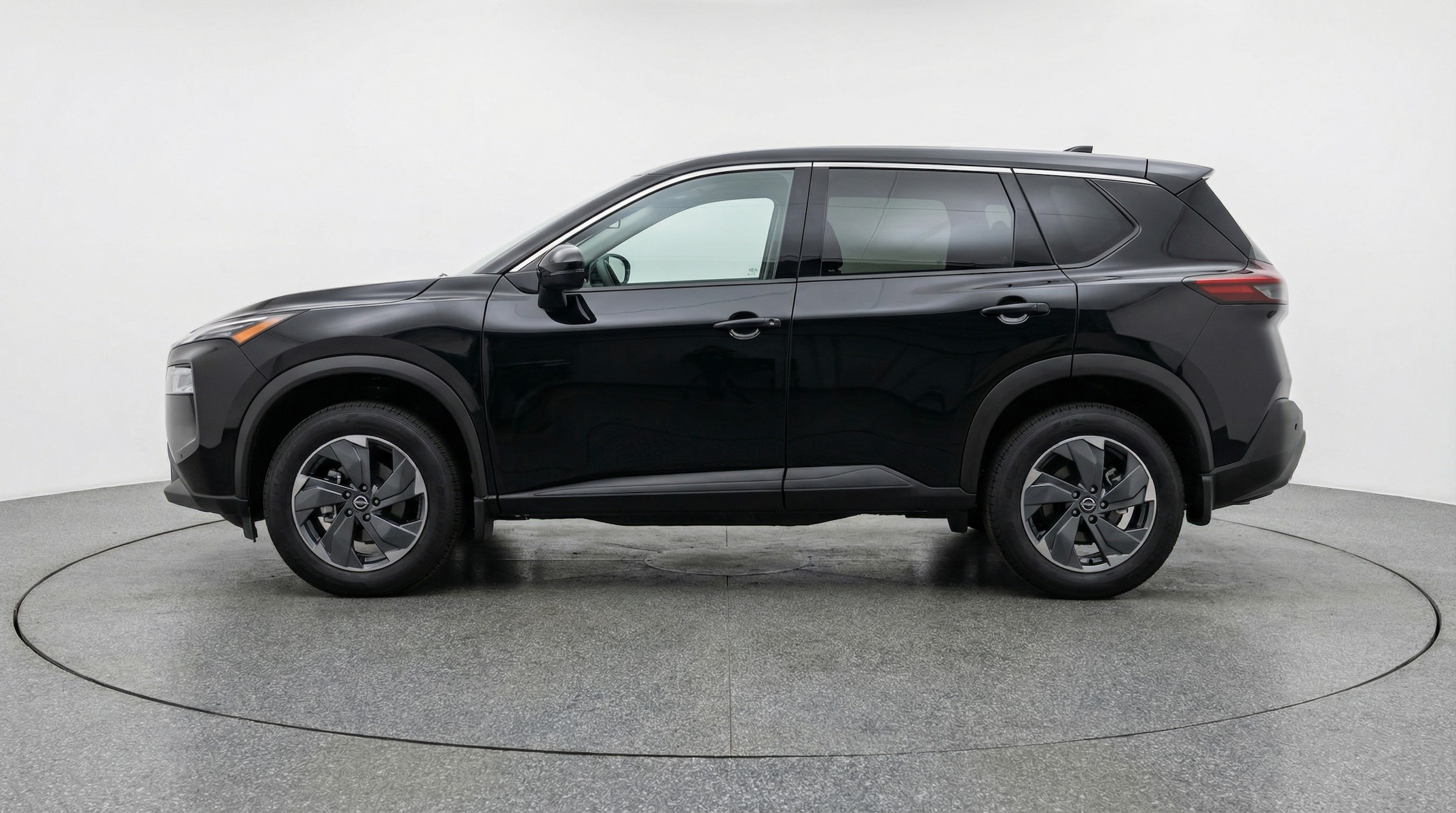 Thumbnail: 2025 Nissan Rogue - 4