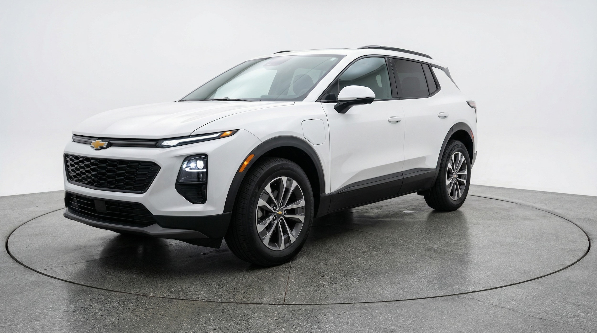 Thumbnail: 2025 Chevrolet Equinox - 3