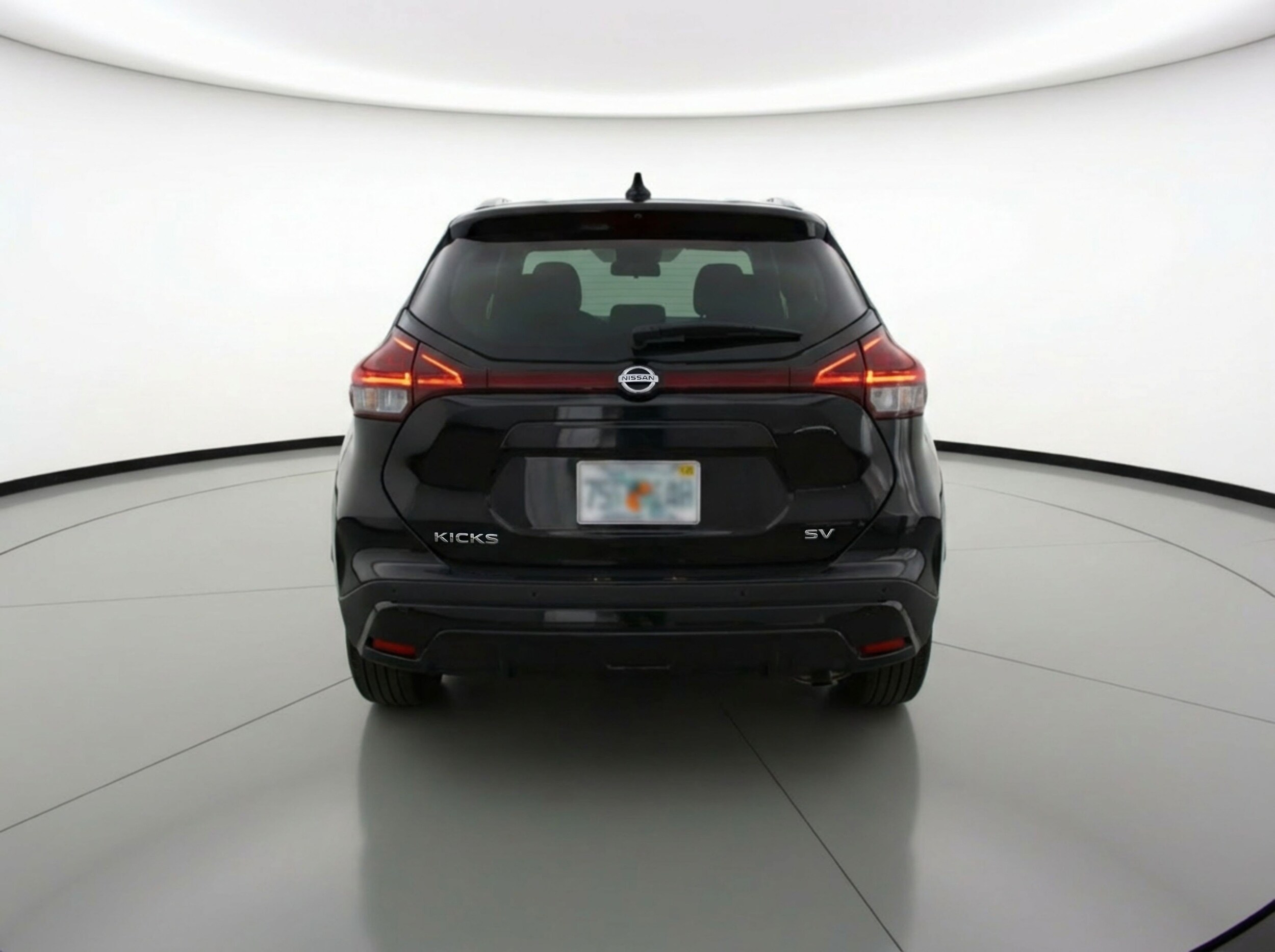 Thumbnail: 2024 Nissan Kicks - 7