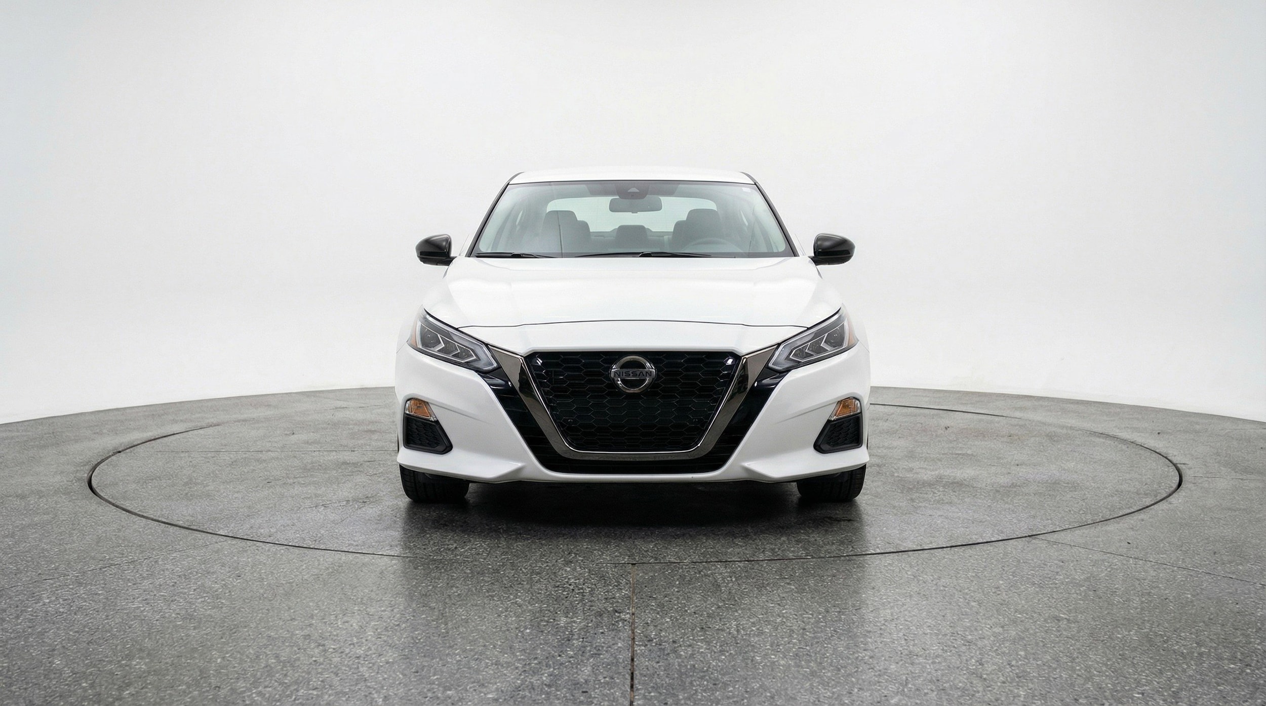 Thumbnail: 2025 Nissan Altima - 2