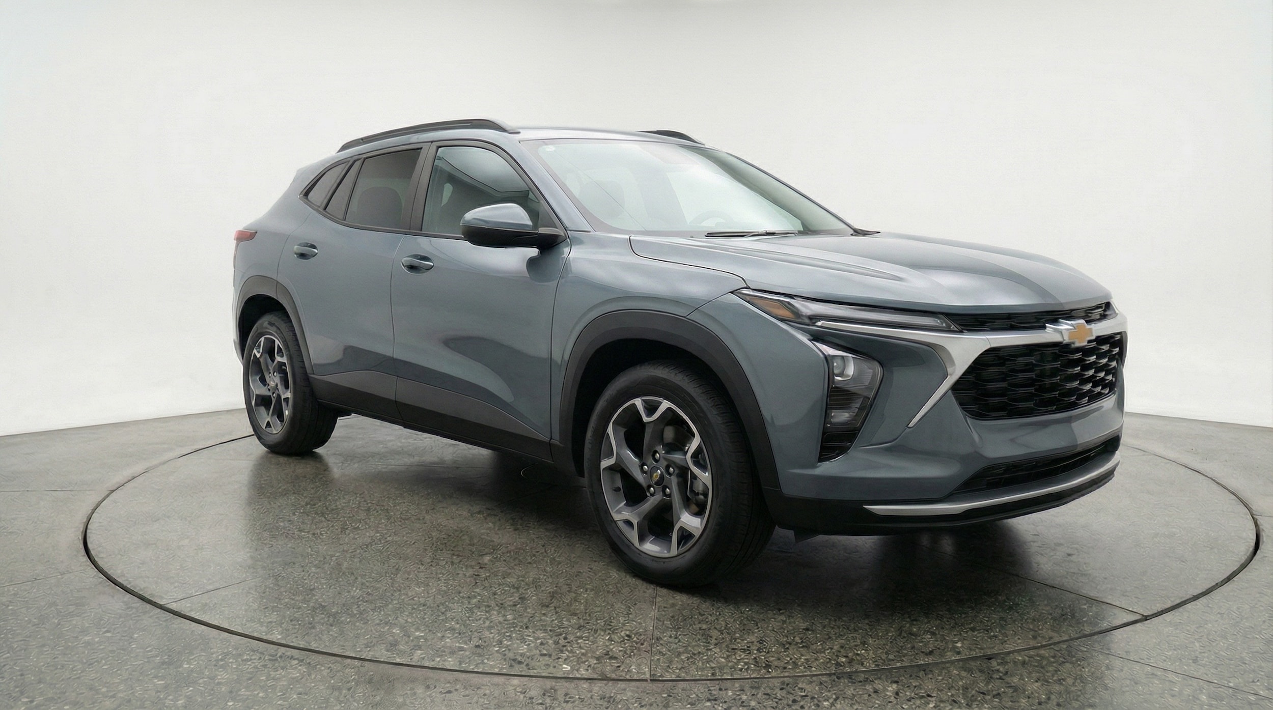 Thumbnail: 2025 Chevrolet Trax - 1