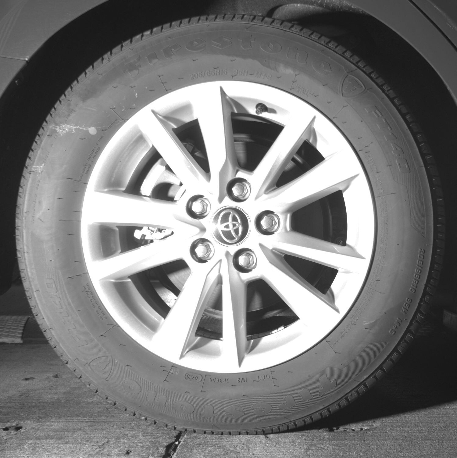 Thumbnail: 2025 Toyota Camry - 12