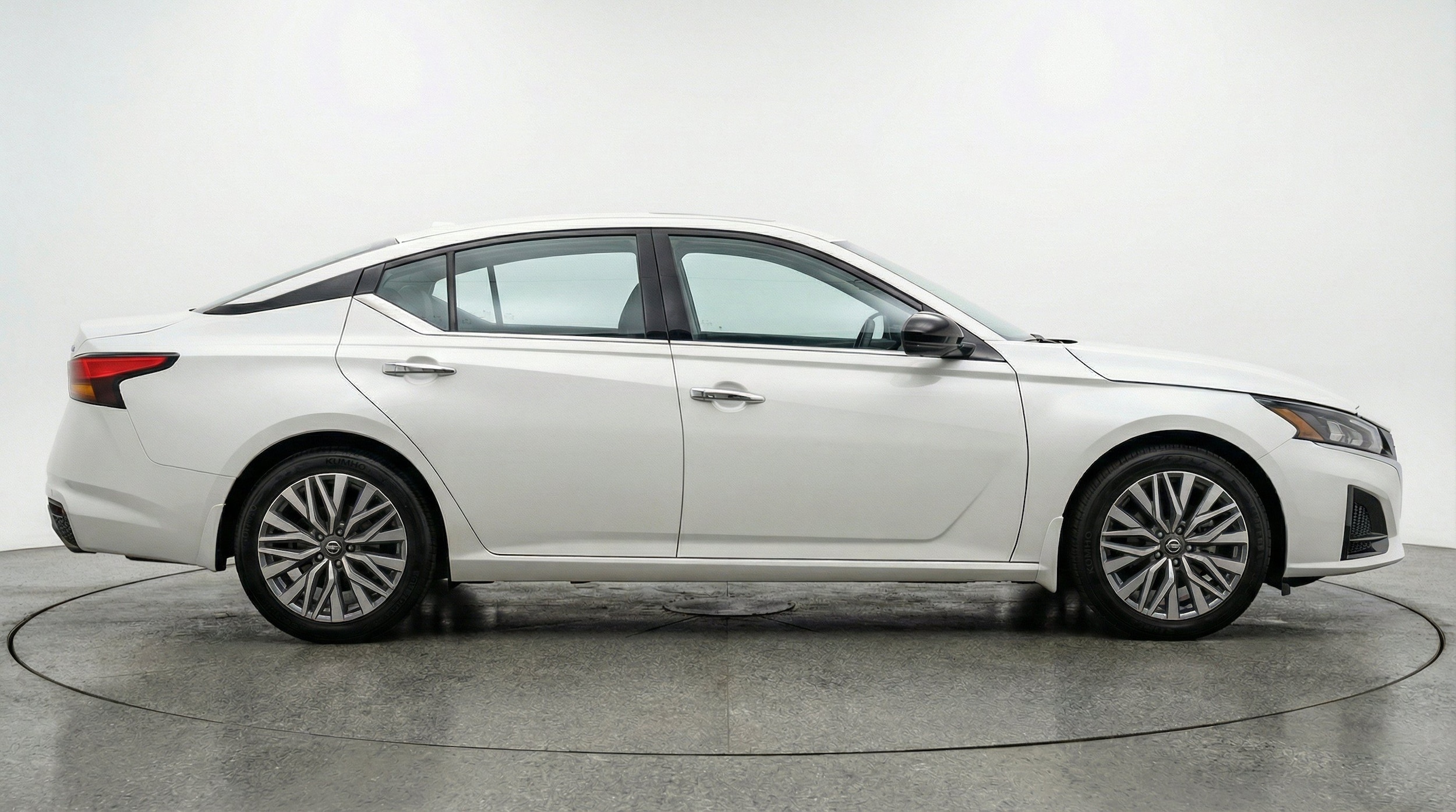 Thumbnail: 2026 Nissan Altima - 11