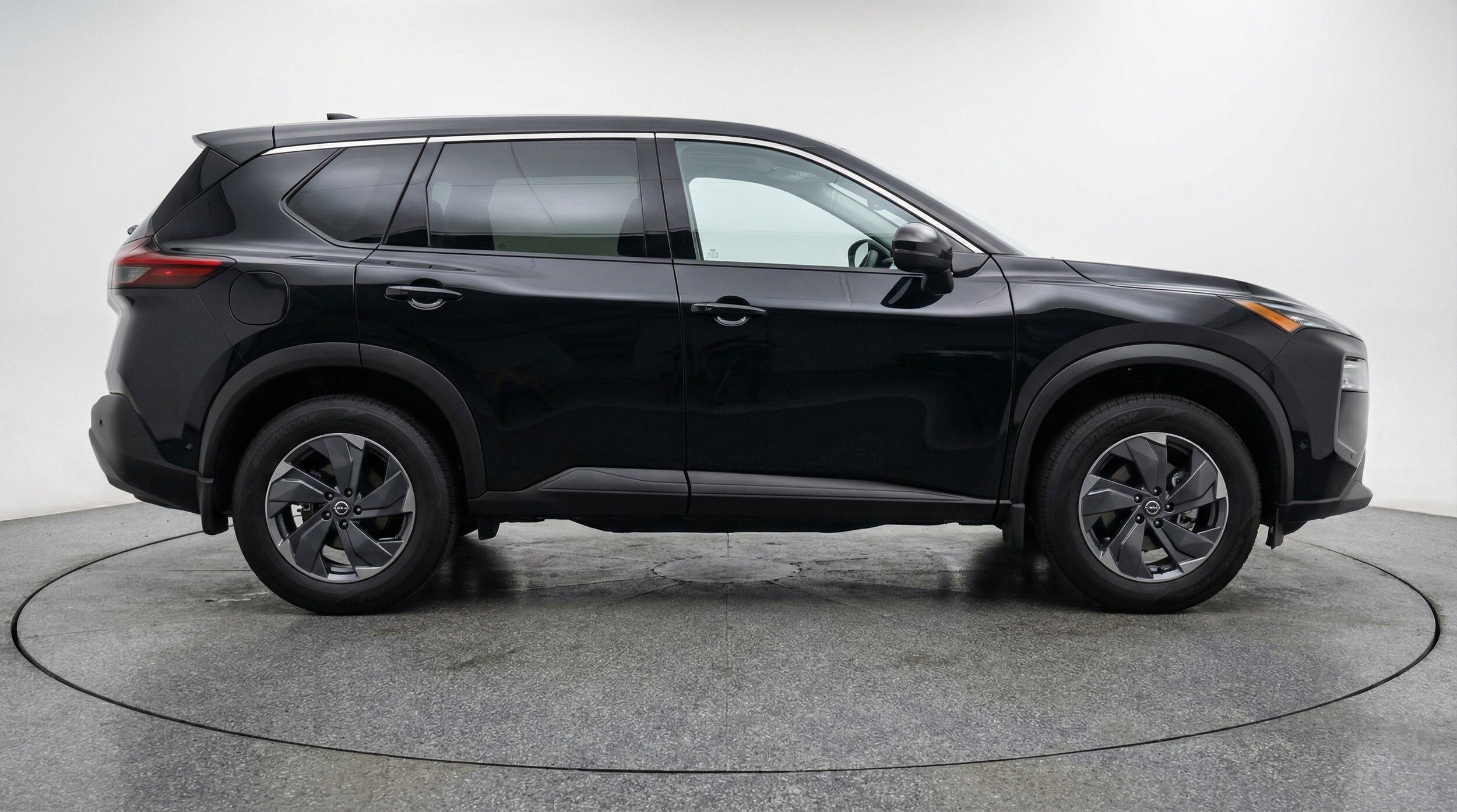 Thumbnail: 2025 Nissan Rogue - 11