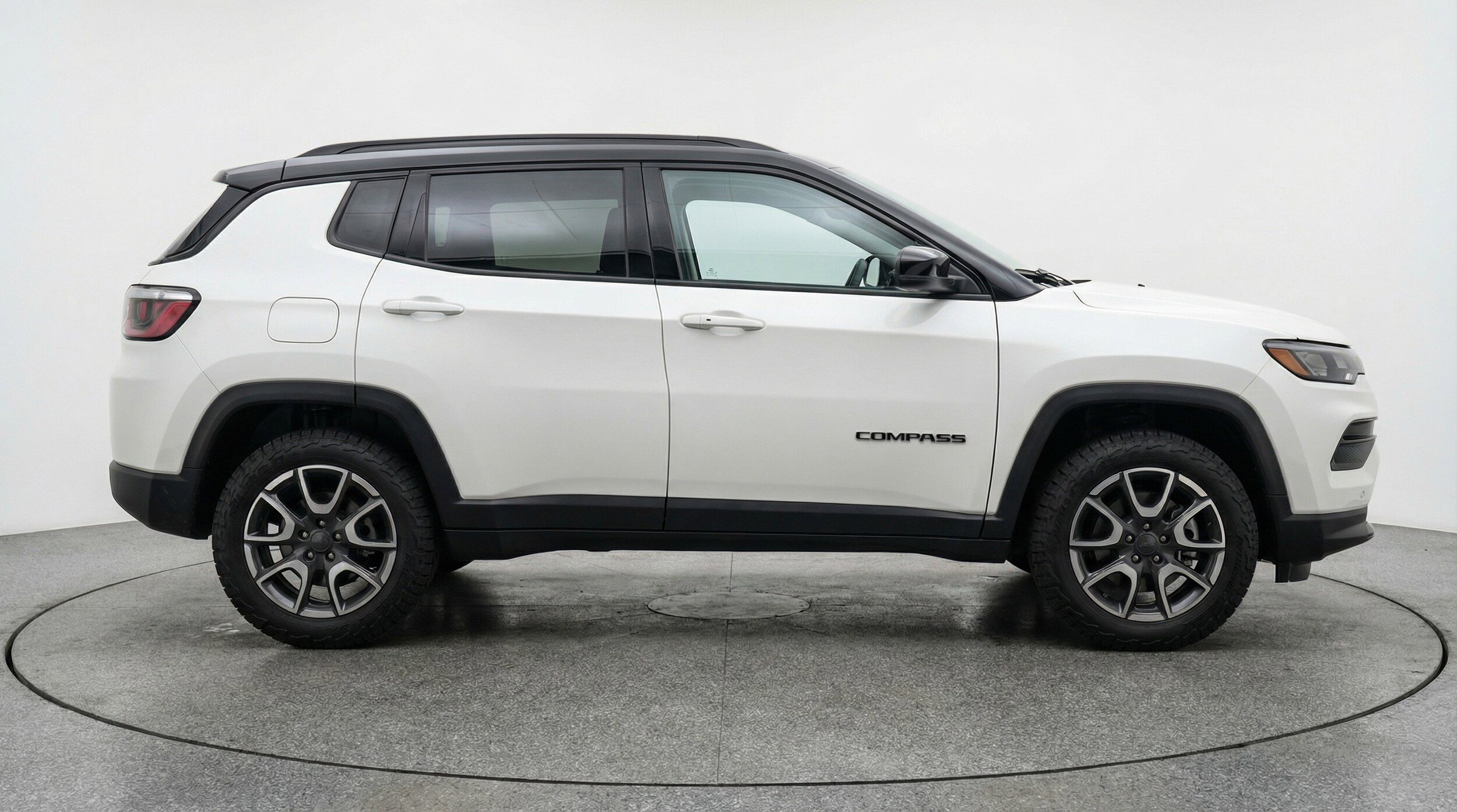 Thumbnail: 2025 Jeep Compass - 11