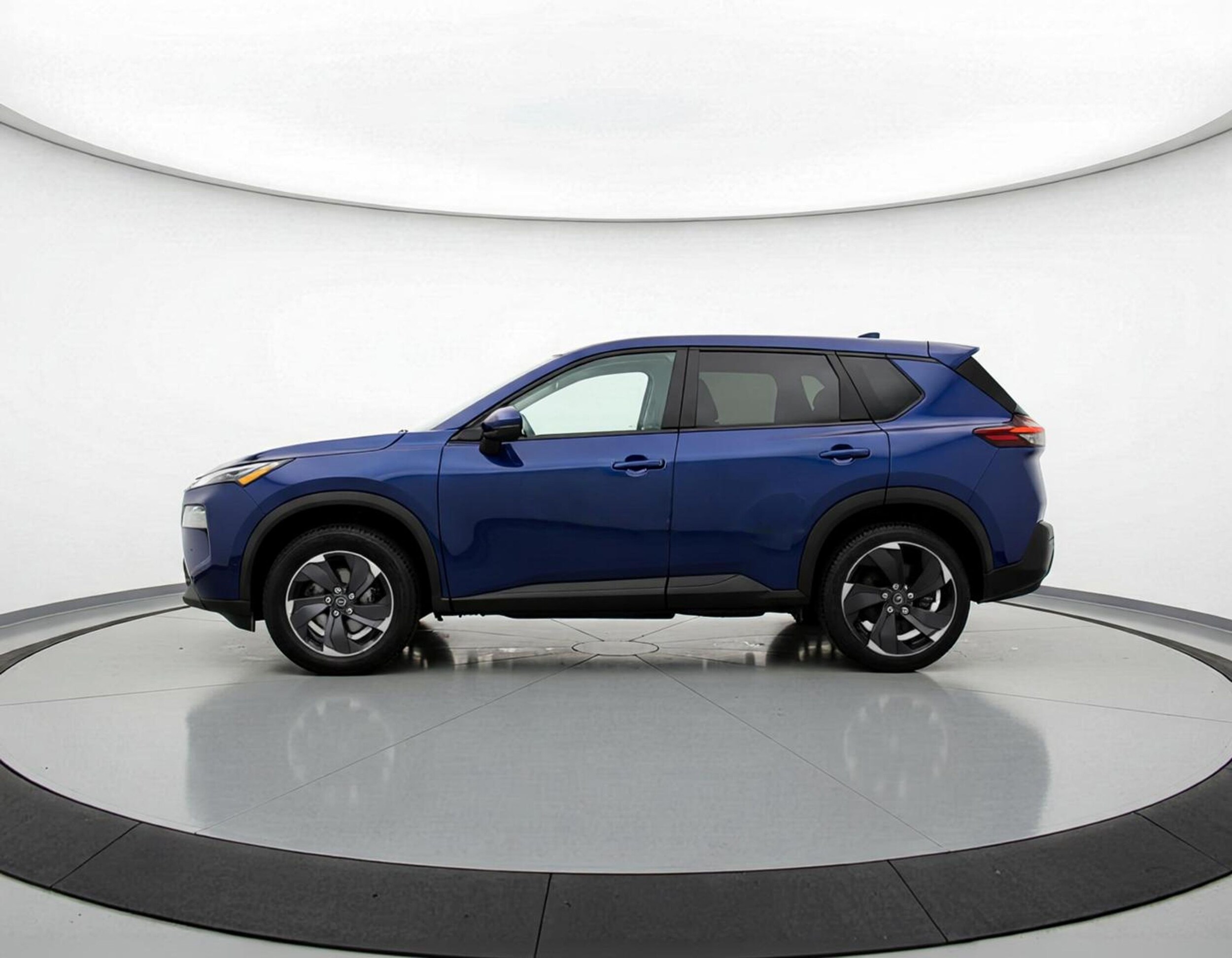 Thumbnail: 2025 Nissan Rogue - 4
