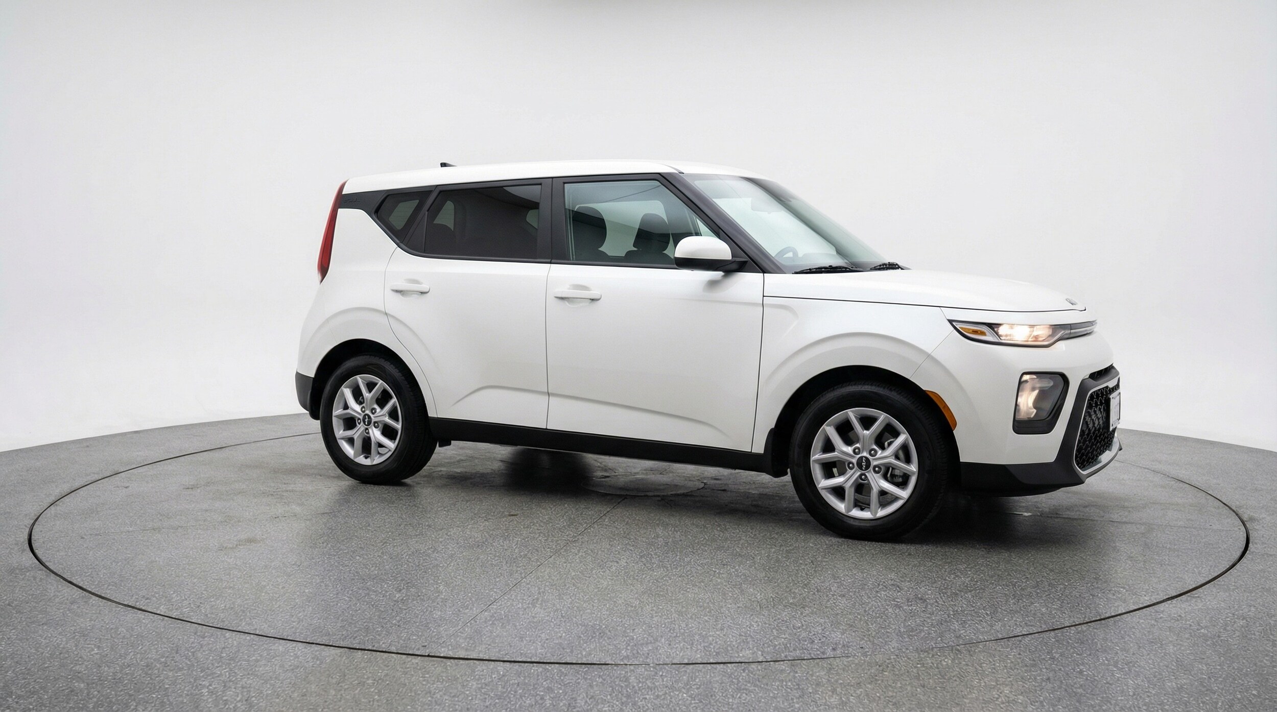 Thumbnail: 2025 Kia Soul - 1