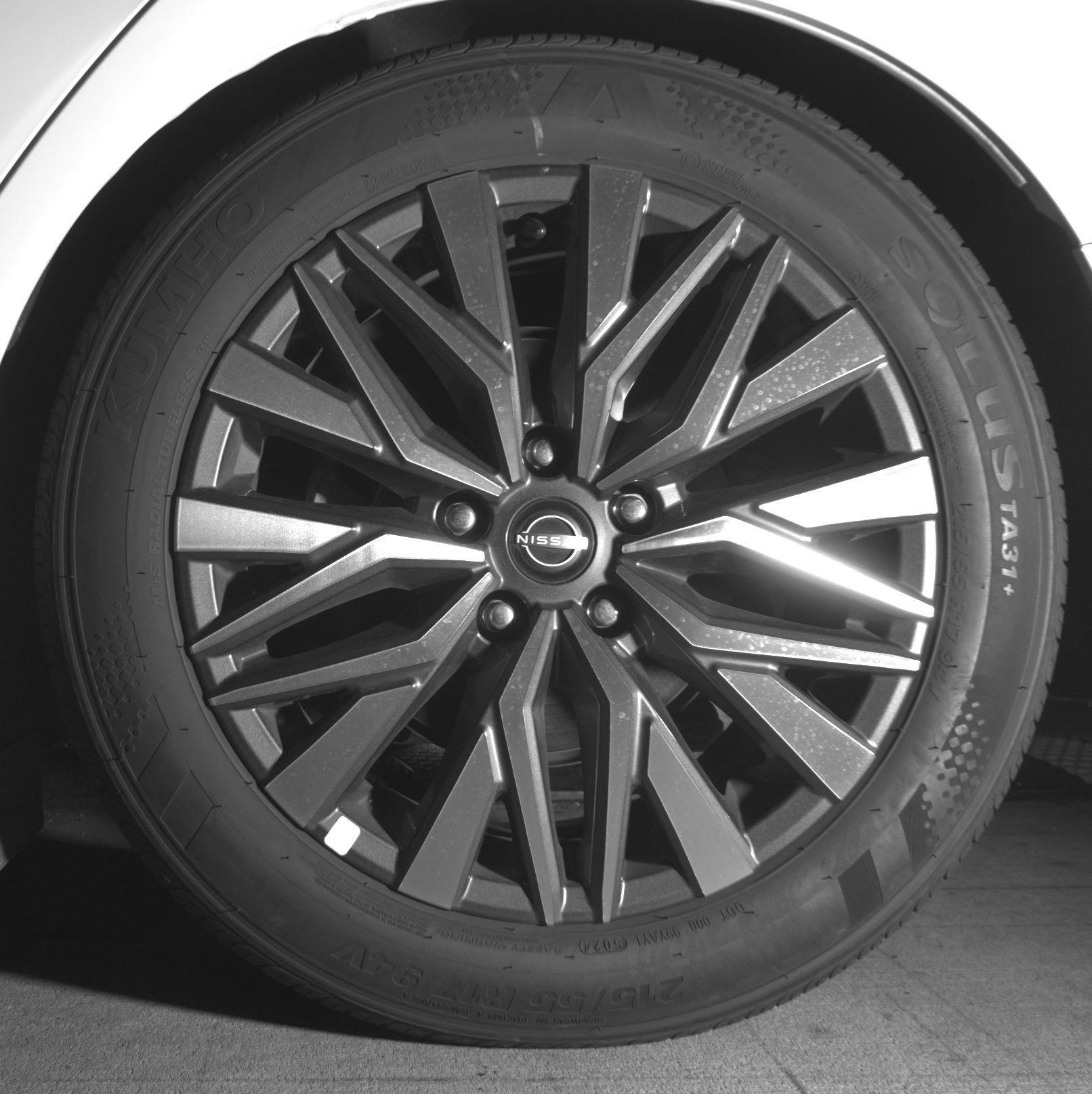 Thumbnail: 2025 Nissan Altima - 14