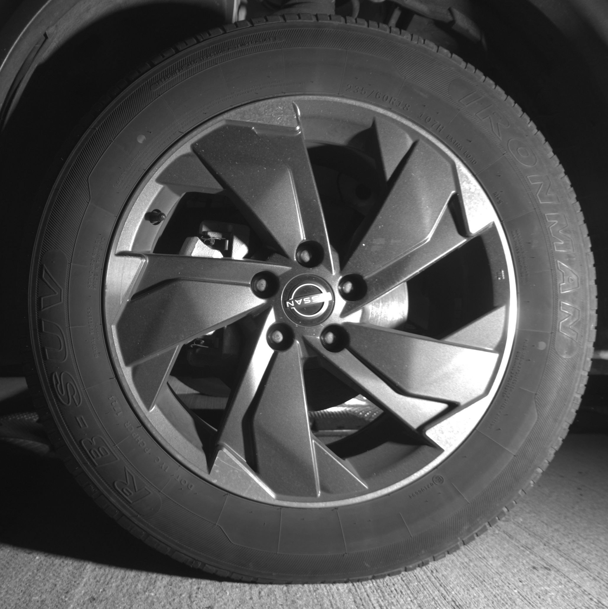 Thumbnail: 2025 Nissan Rogue - 12