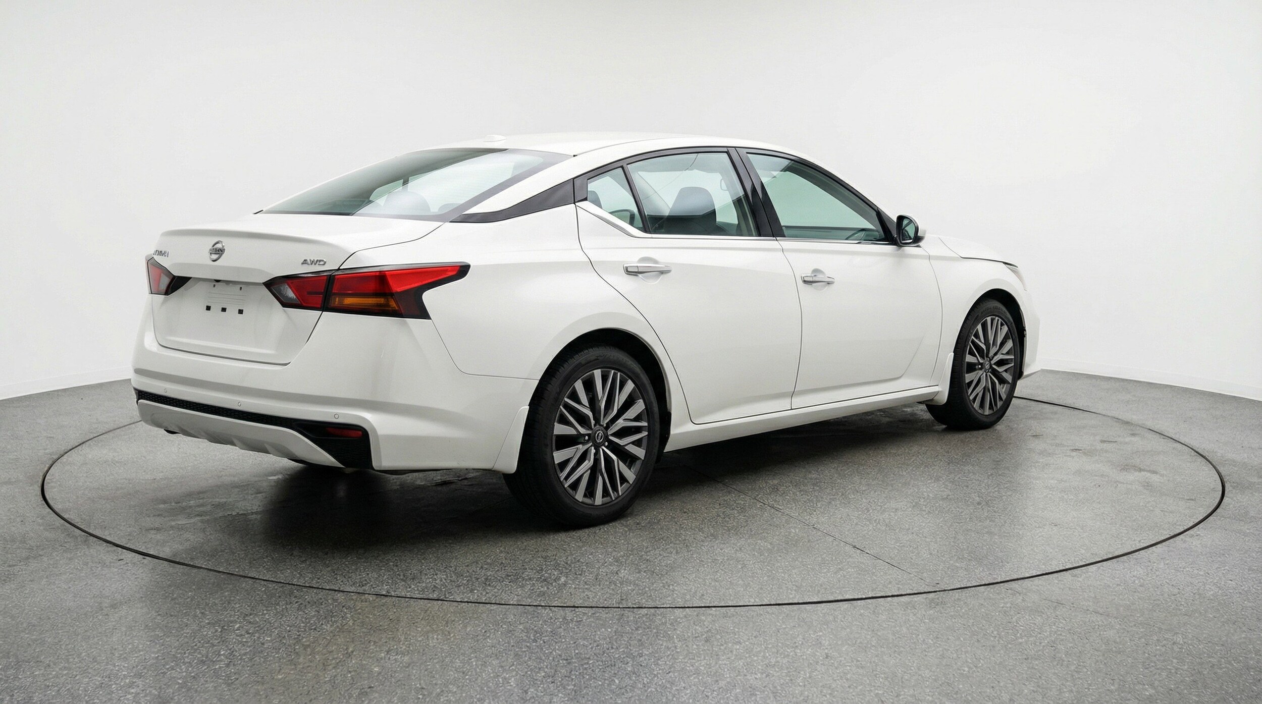 Thumbnail: 2025 Nissan Altima - 9