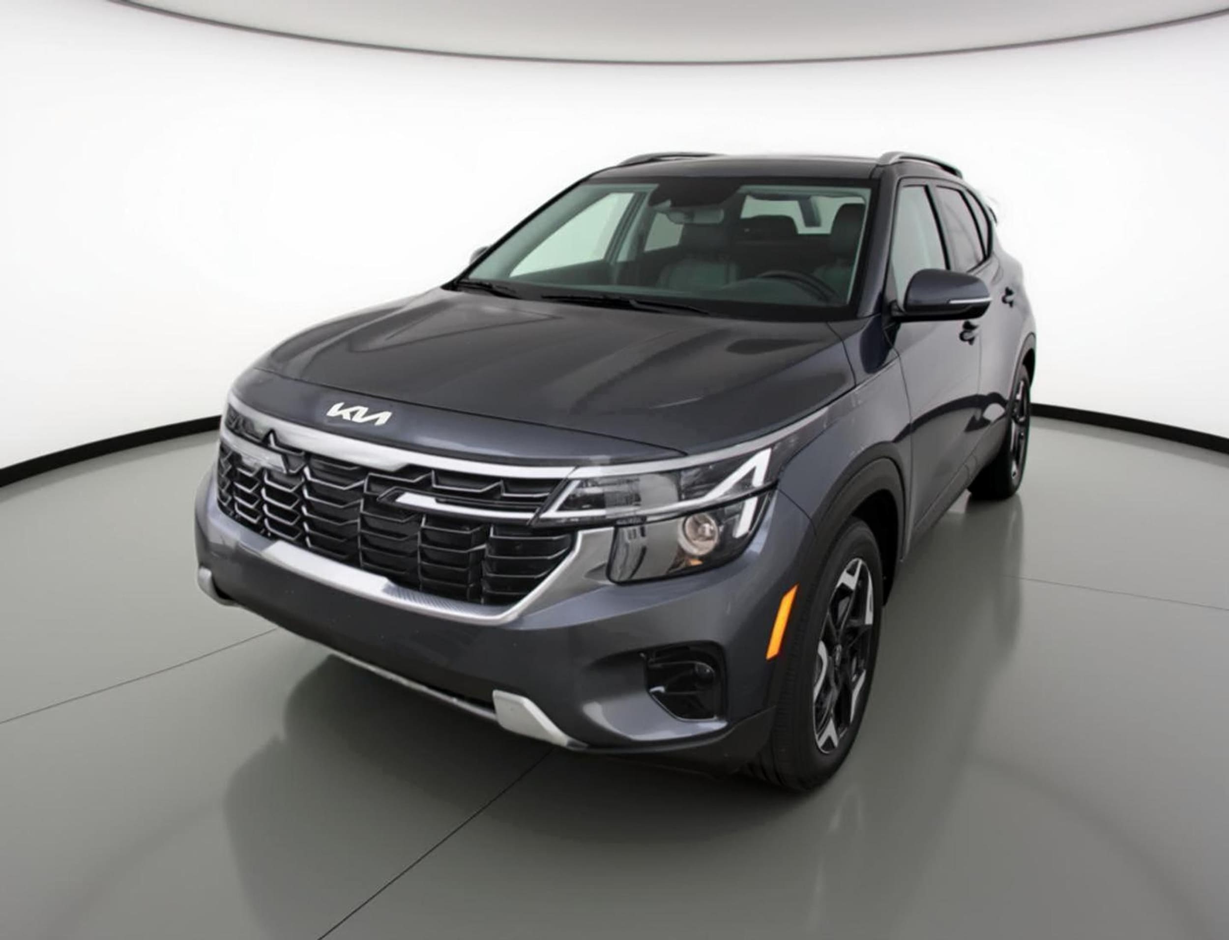 Thumbnail: 2025 Kia Seltos - 3