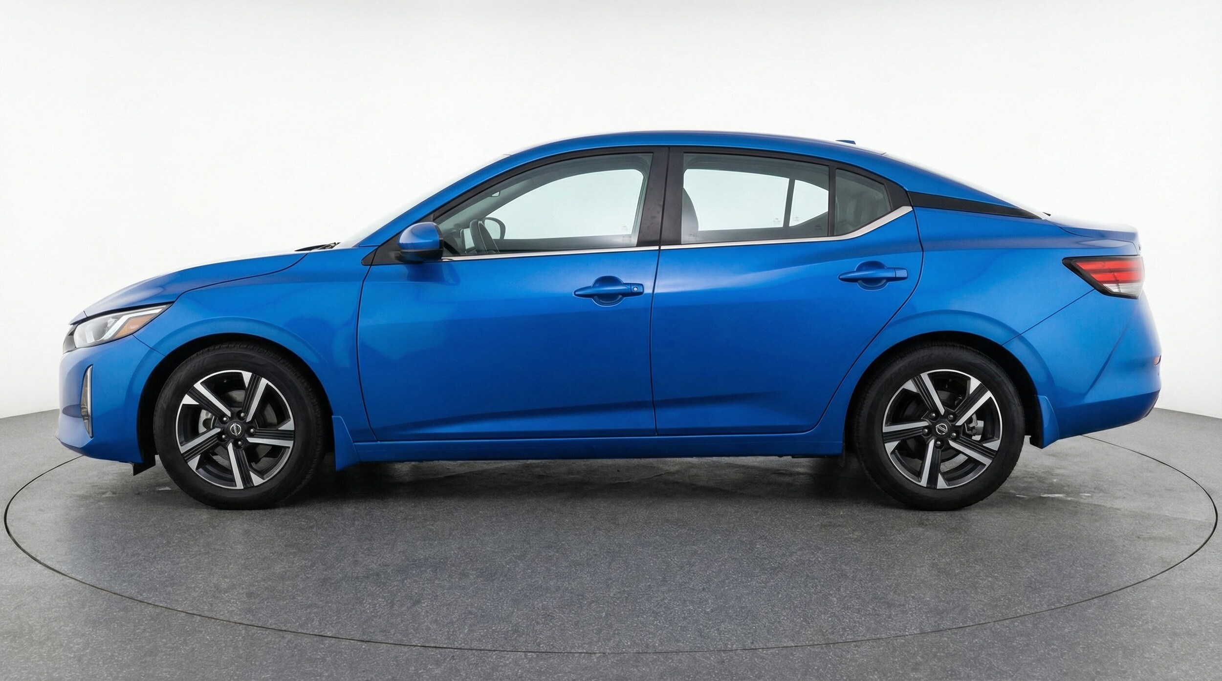 Thumbnail: 2025 Nissan Sentra - 4