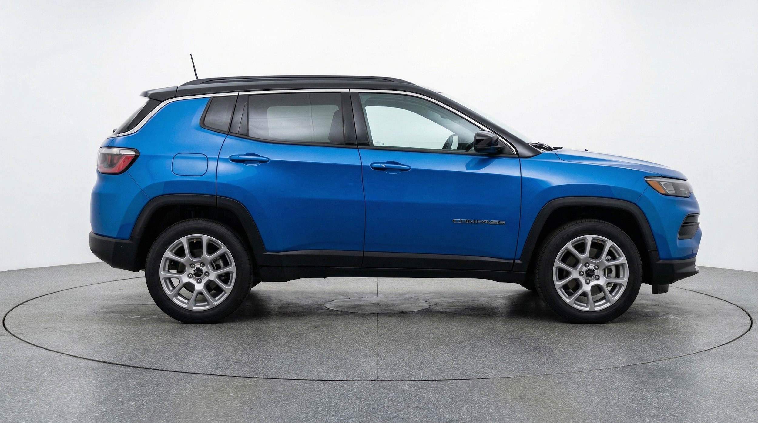 Thumbnail: 2025 Jeep Compass - 11