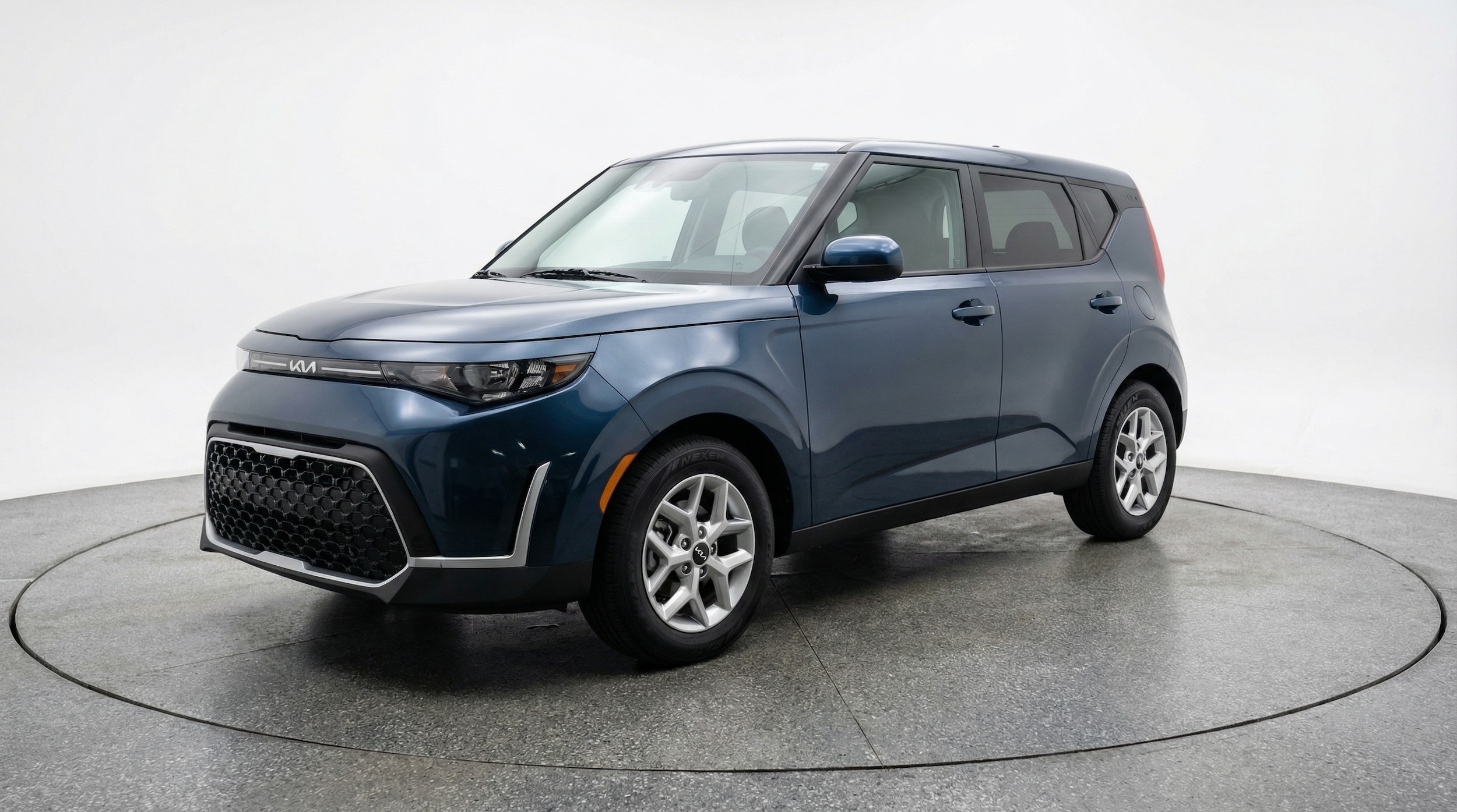 Thumbnail: 2025 Kia Soul - 3