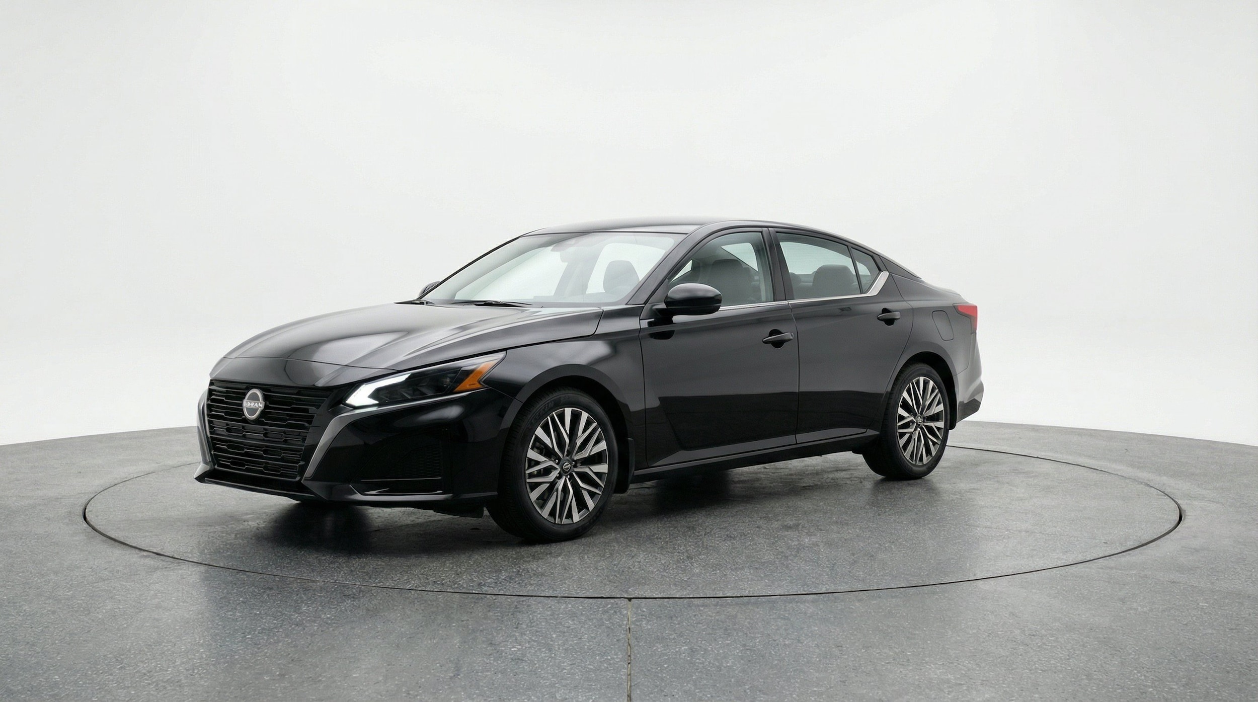 Thumbnail: 2026 Nissan Altima - 3