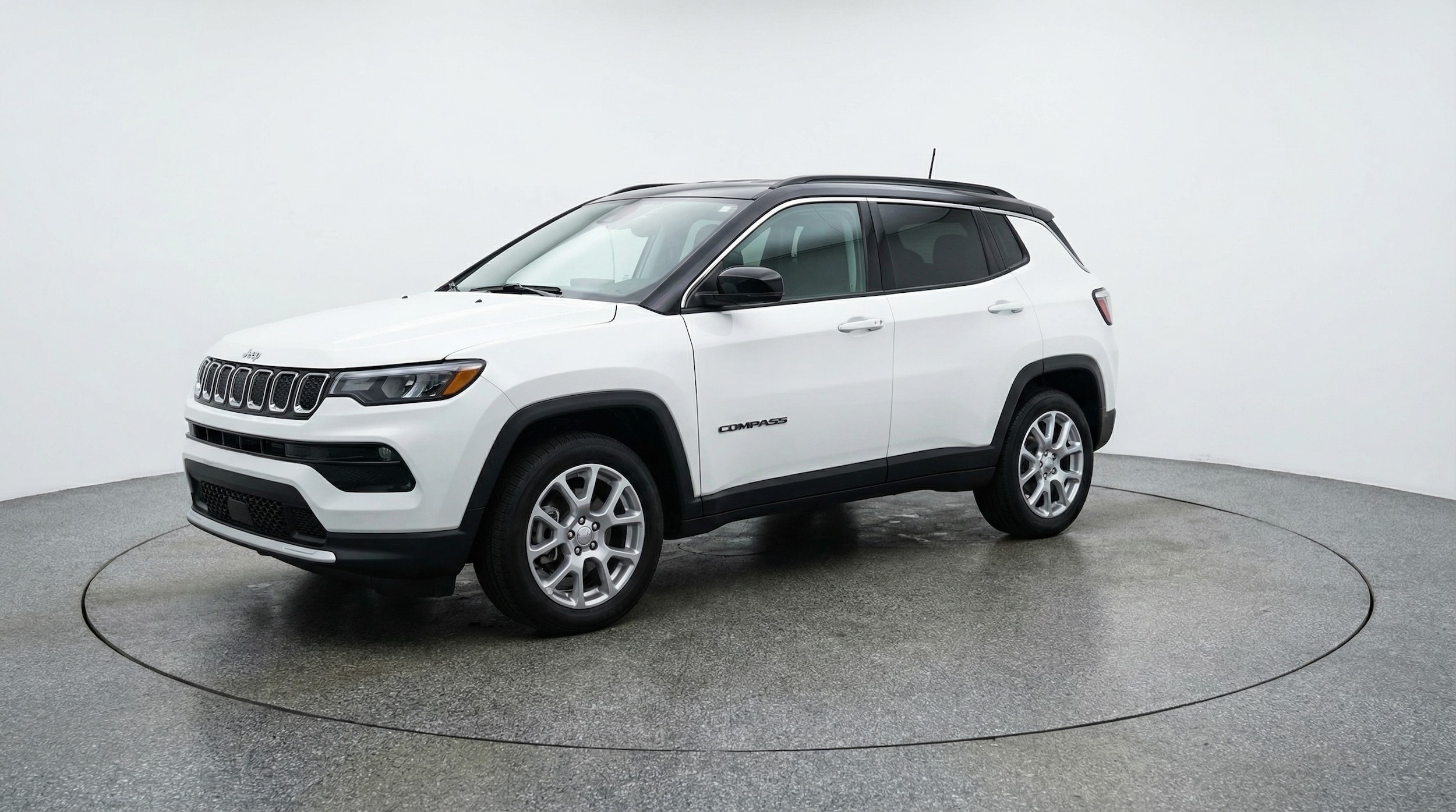 Thumbnail: 2025 Jeep Compass - 3