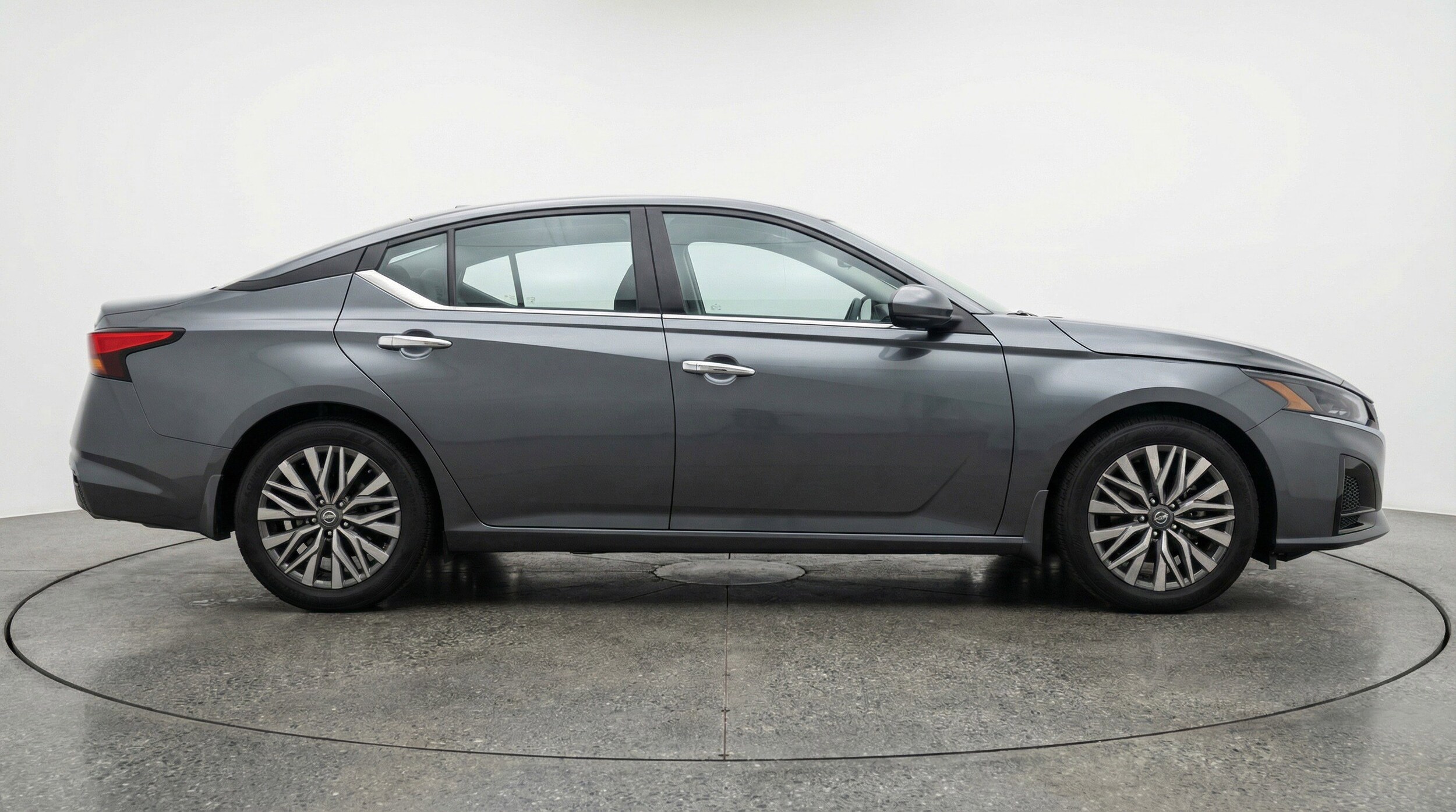 Thumbnail: 2025 Nissan Altima - 11