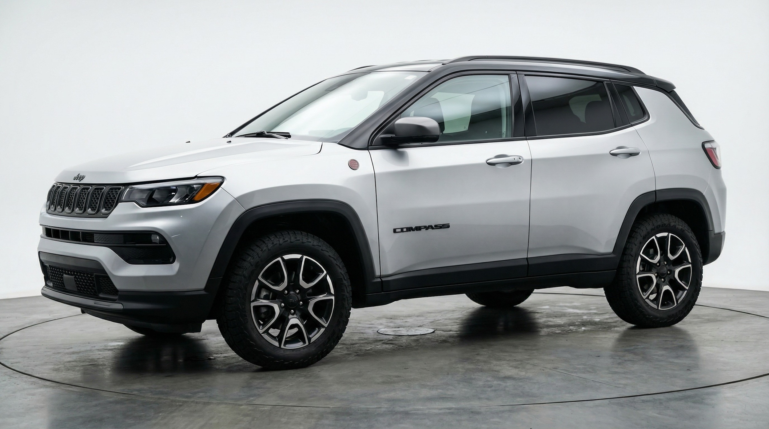 Thumbnail: 2025 Jeep Compass - 3