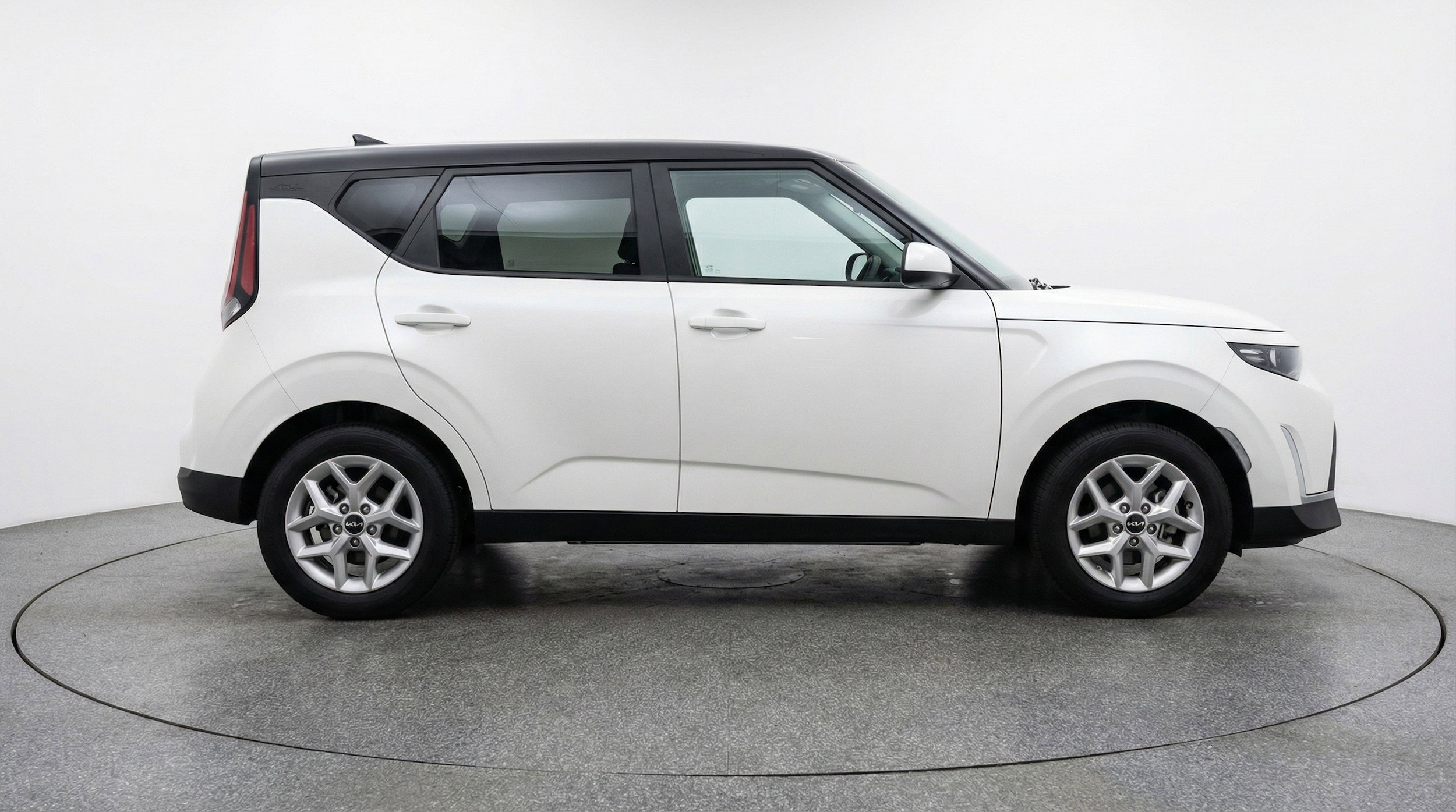 Thumbnail: 2025 Kia Soul - 11