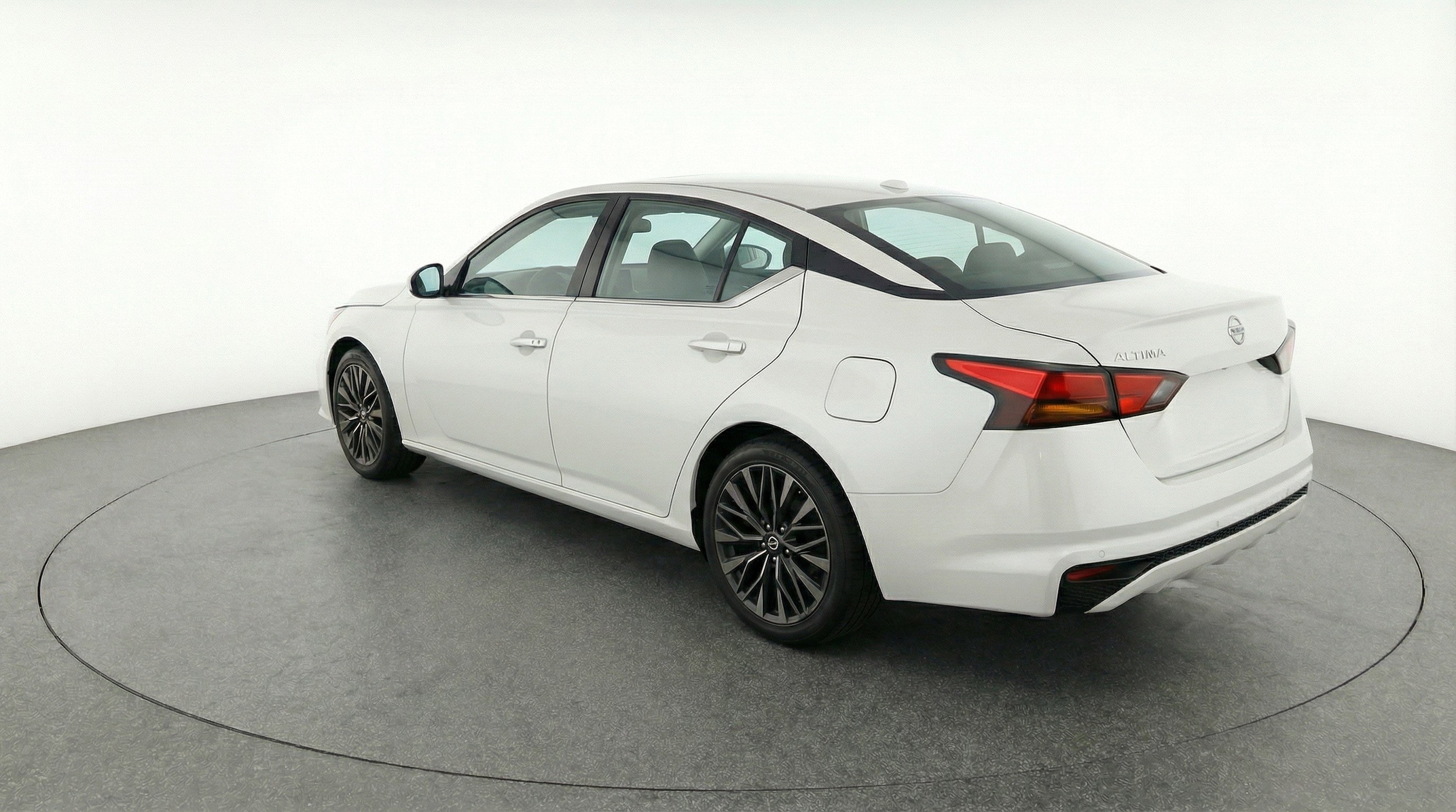 Thumbnail: 2025 Nissan Altima - 6