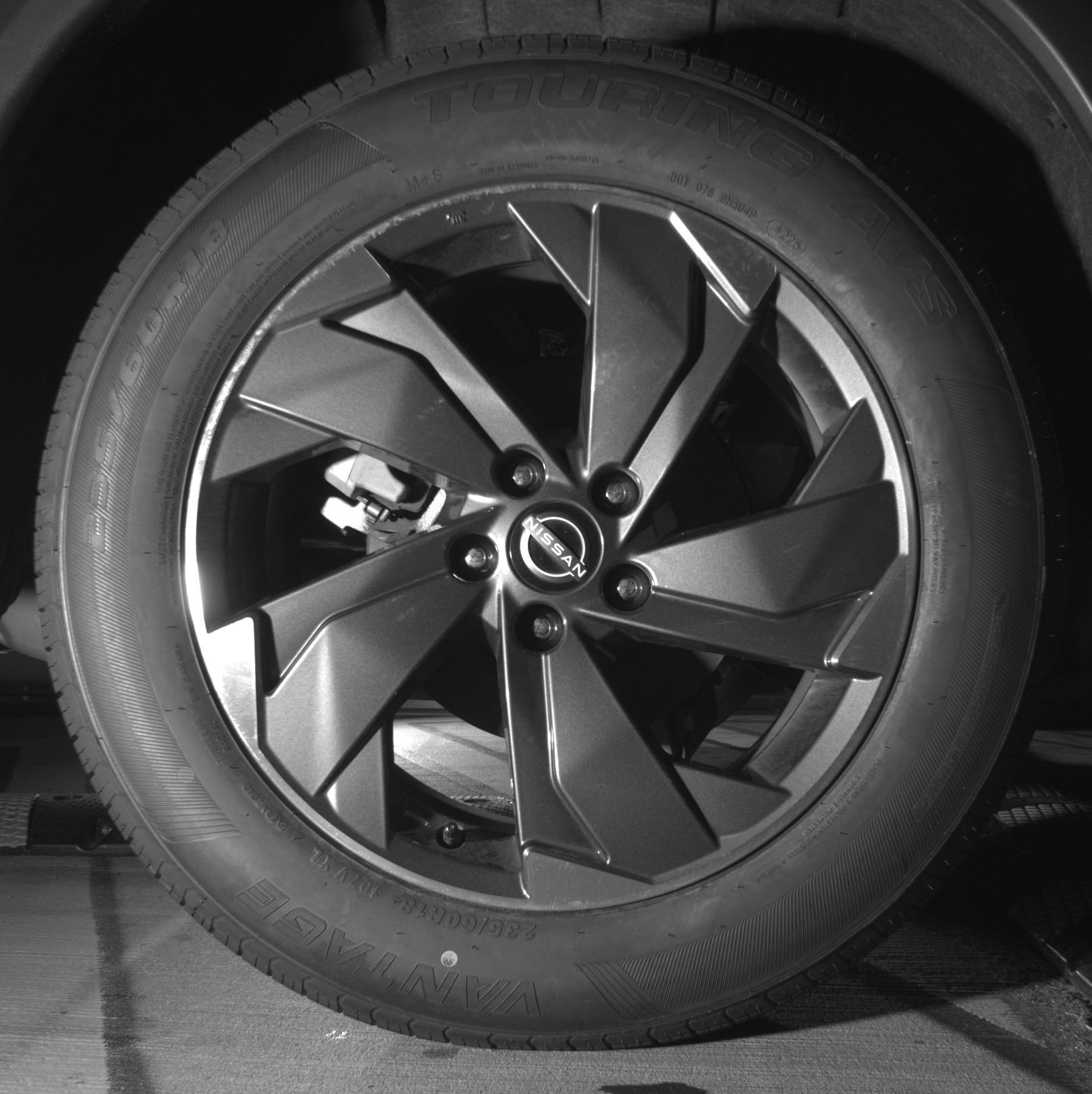 Thumbnail: 2025 Nissan Rogue - 15