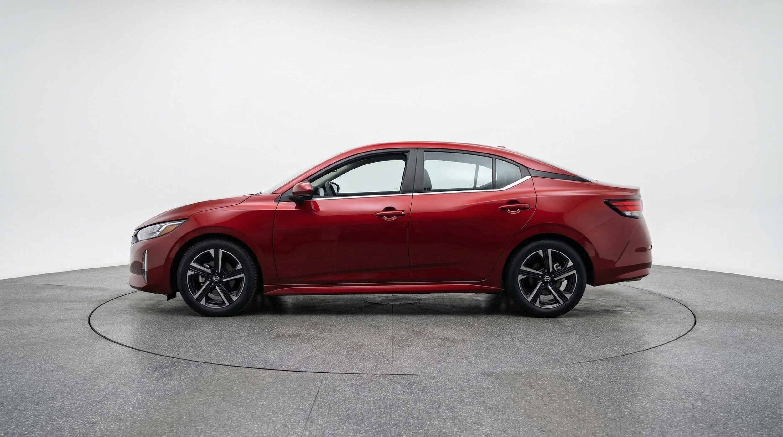 Thumbnail: 2025 Nissan Sentra - 5