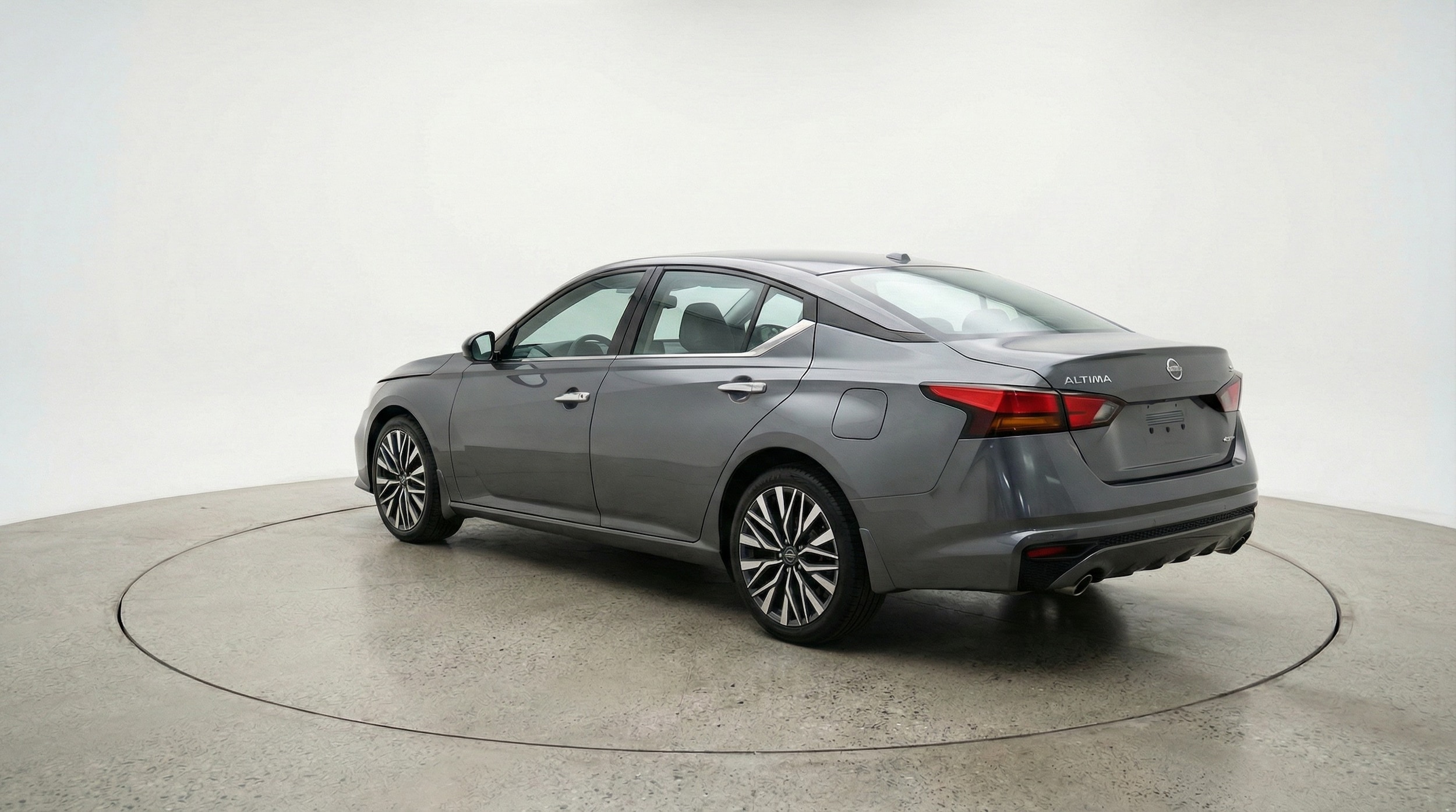 Thumbnail: 2025 Nissan Altima - 5