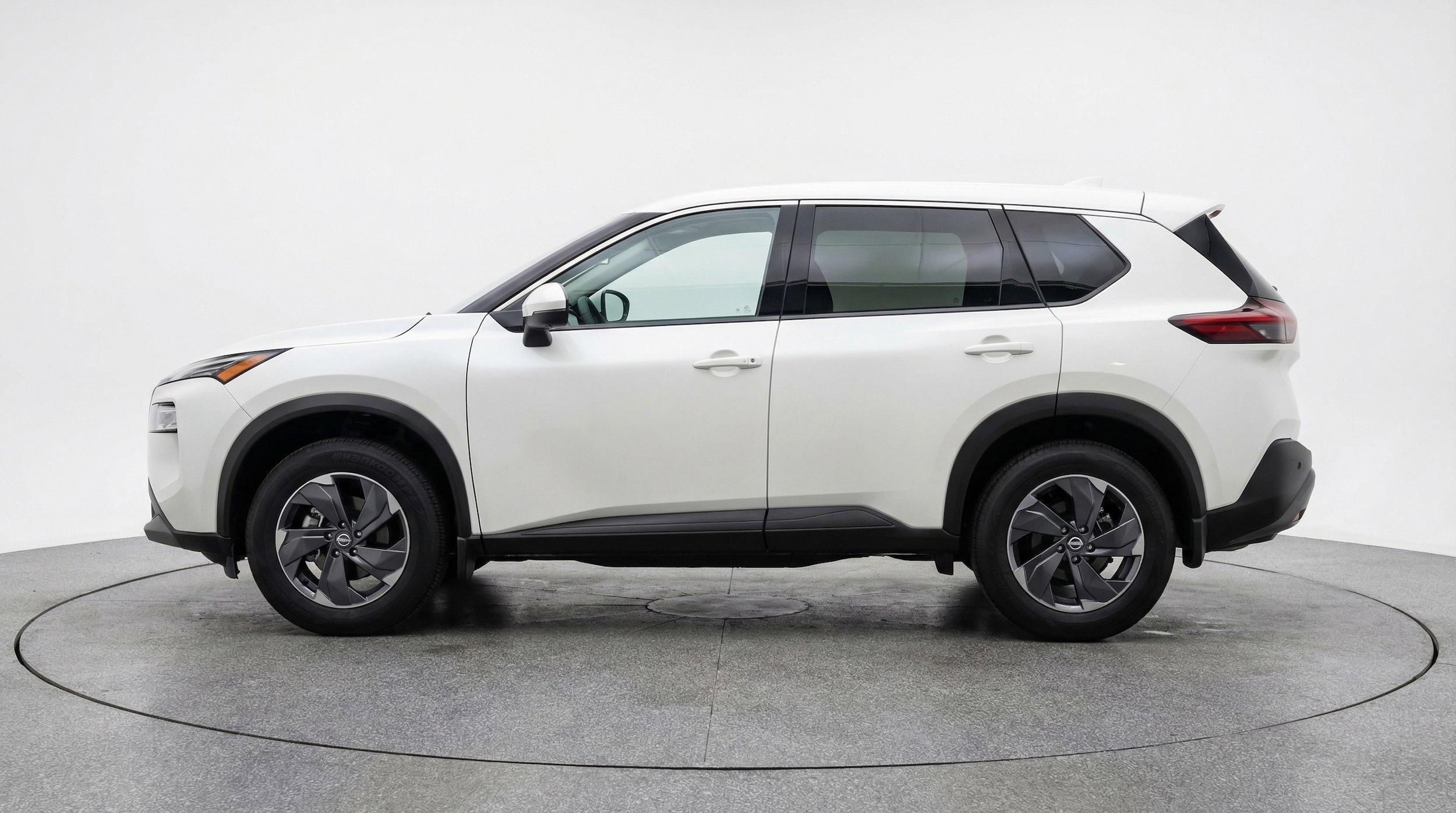 Thumbnail: 2025 Nissan Rogue - 5