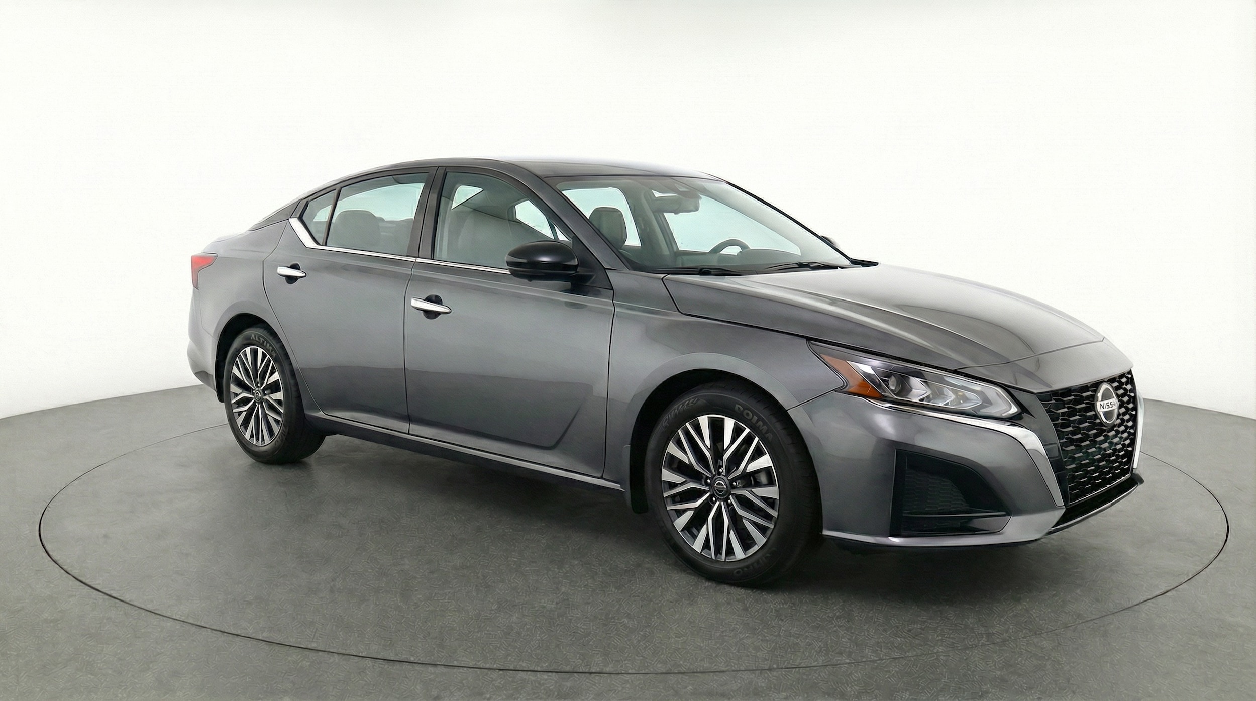 Thumbnail: 2025 Nissan Altima - 1