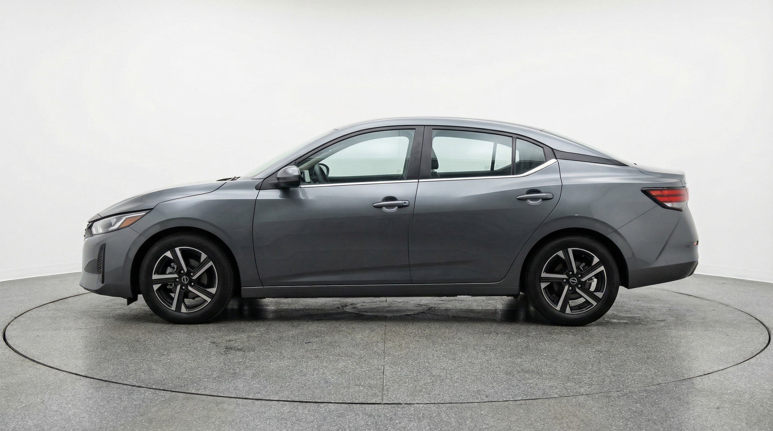 Thumbnail: 2025 Nissan Sentra - 5