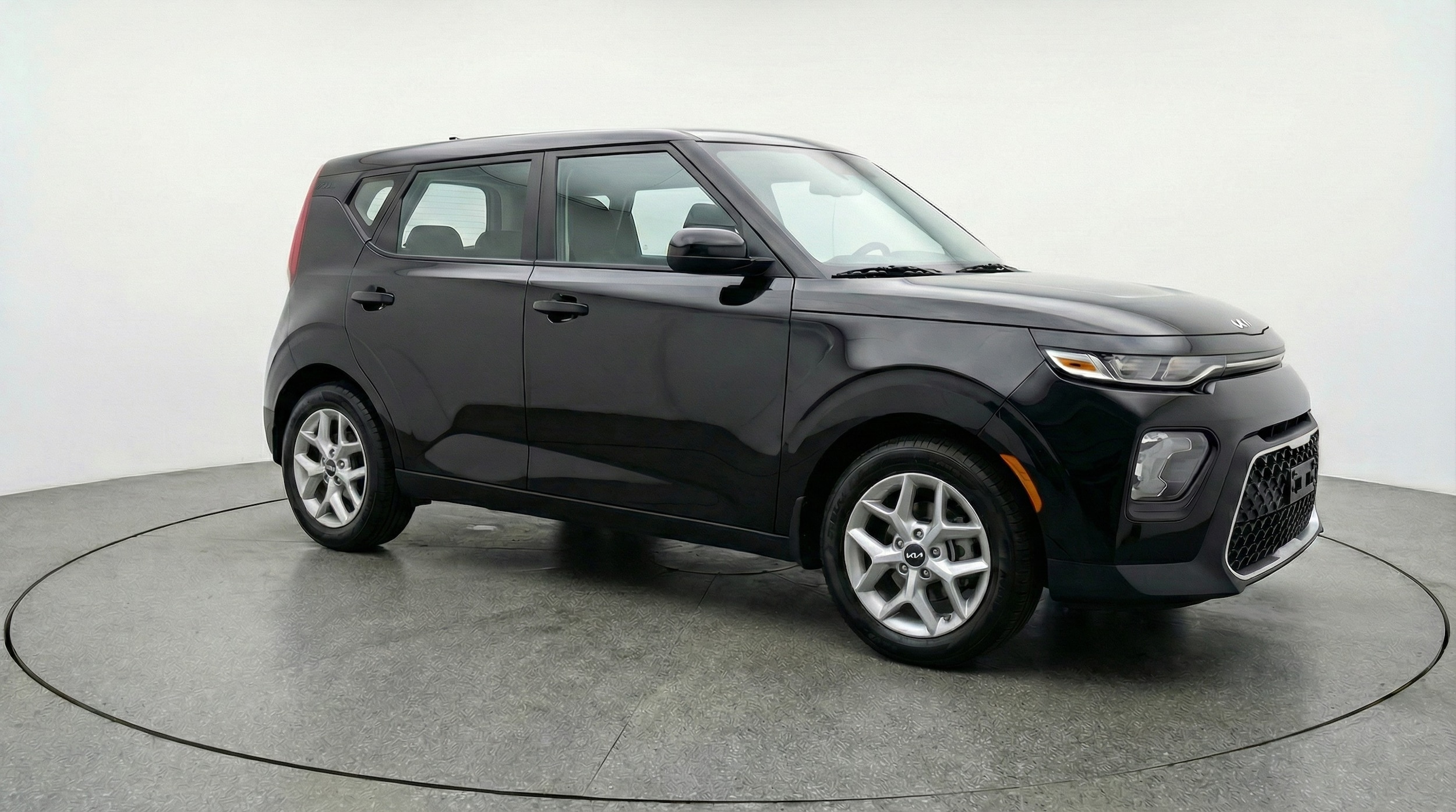 Thumbnail: 2025 Kia Soul - 1