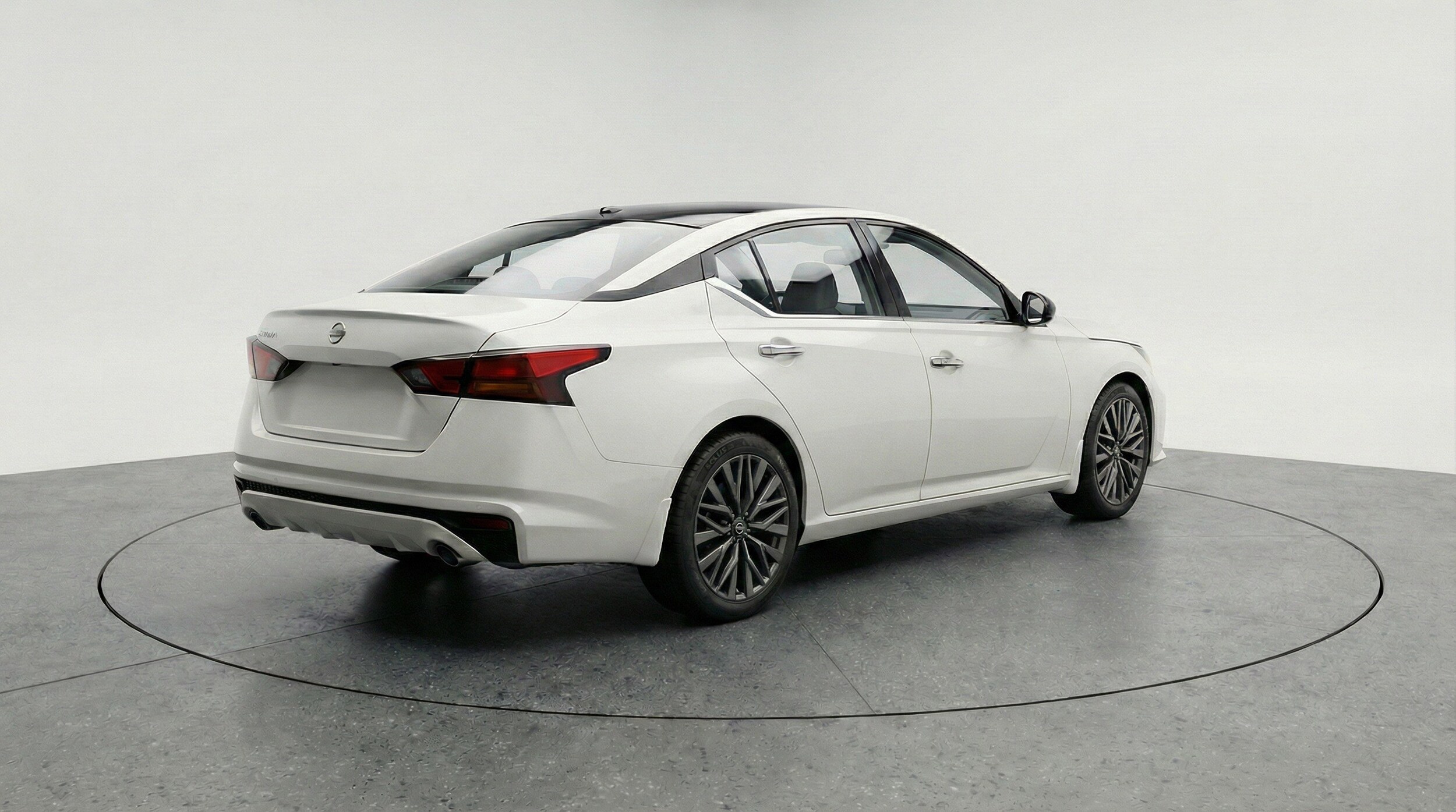 Thumbnail: 2025 Nissan Altima - 9