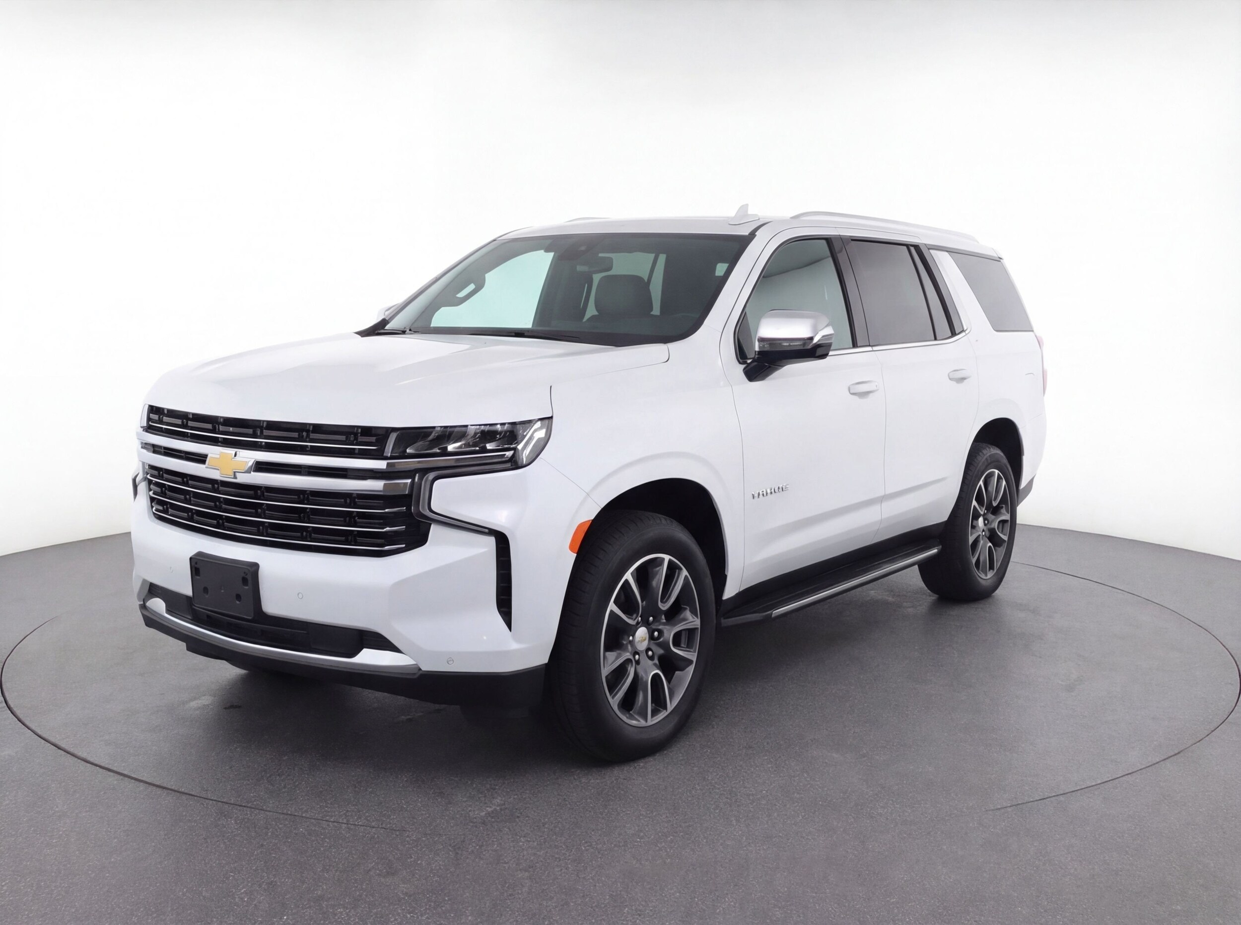 Thumbnail: 2023 Chevrolet Tahoe - 3
