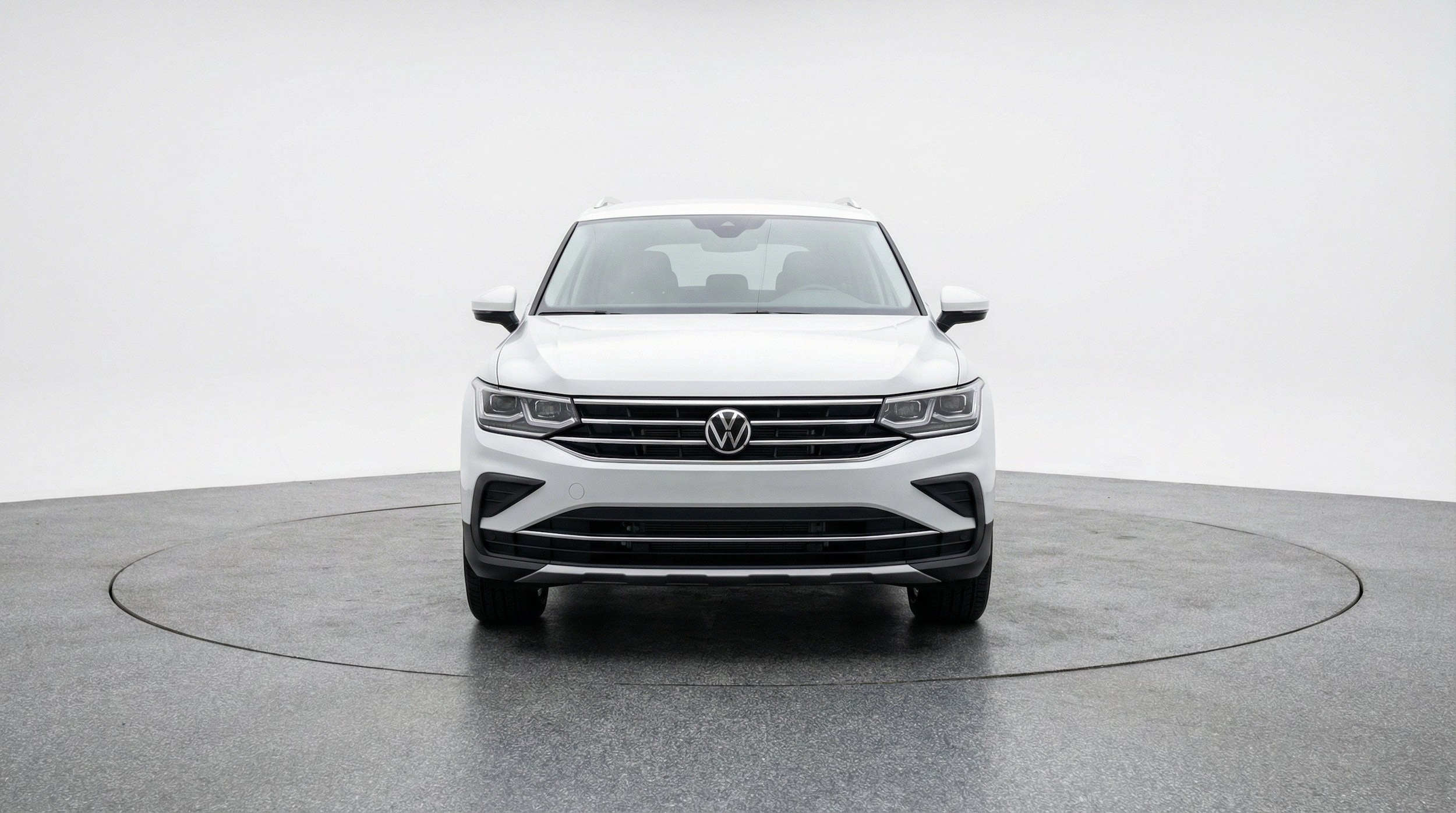 Thumbnail: 2026 Volkswagen Tiguan - 2