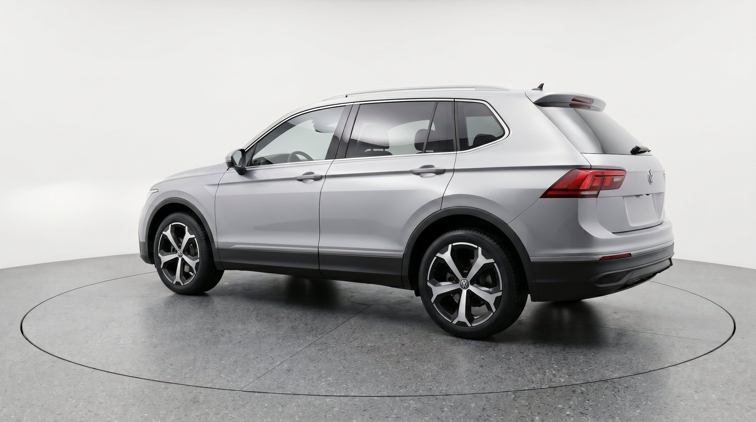 Thumbnail: 2026 Volkswagen Tiguan - 6
