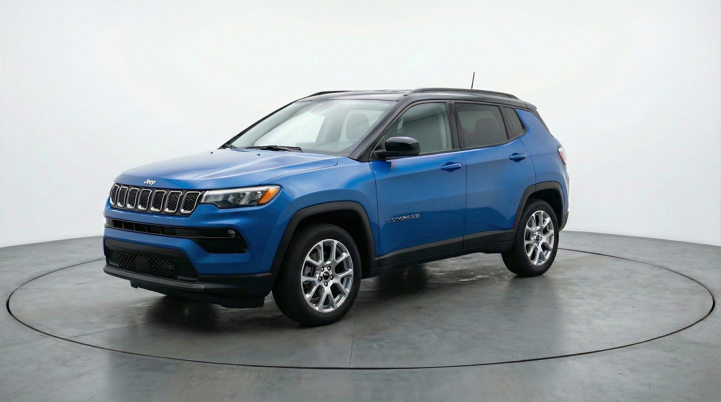 Thumbnail: 2025 Jeep Compass - 3