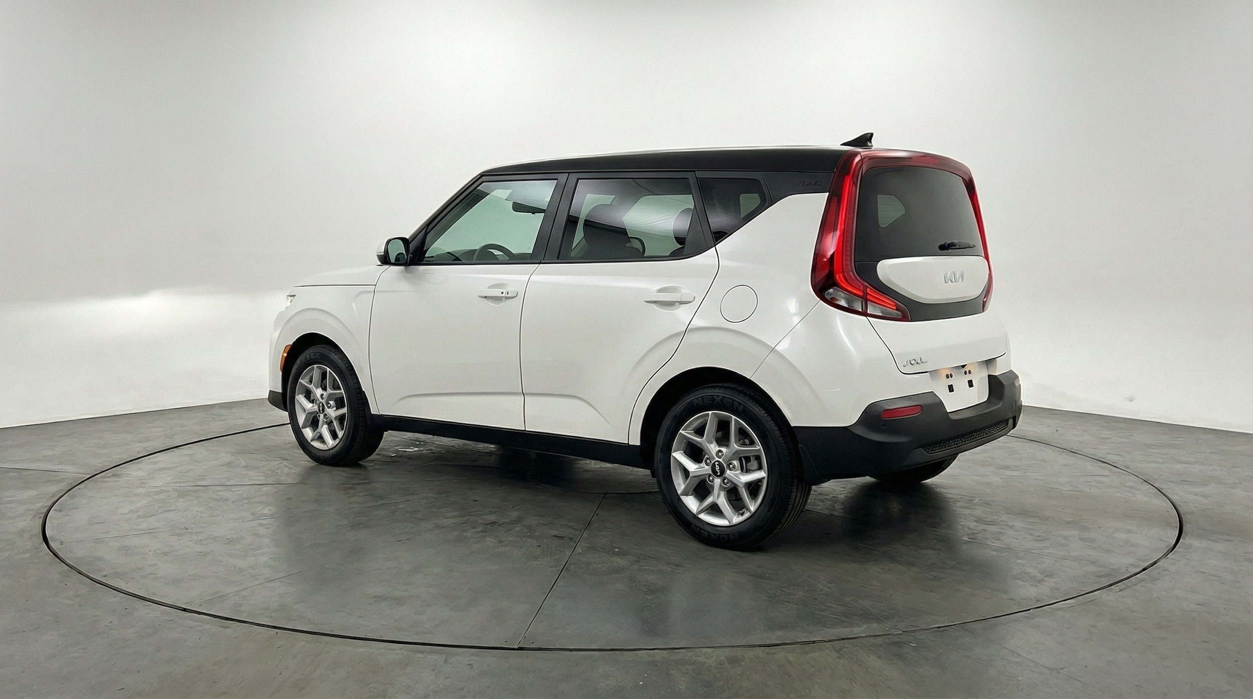 Thumbnail: 2025 Kia Soul - 6