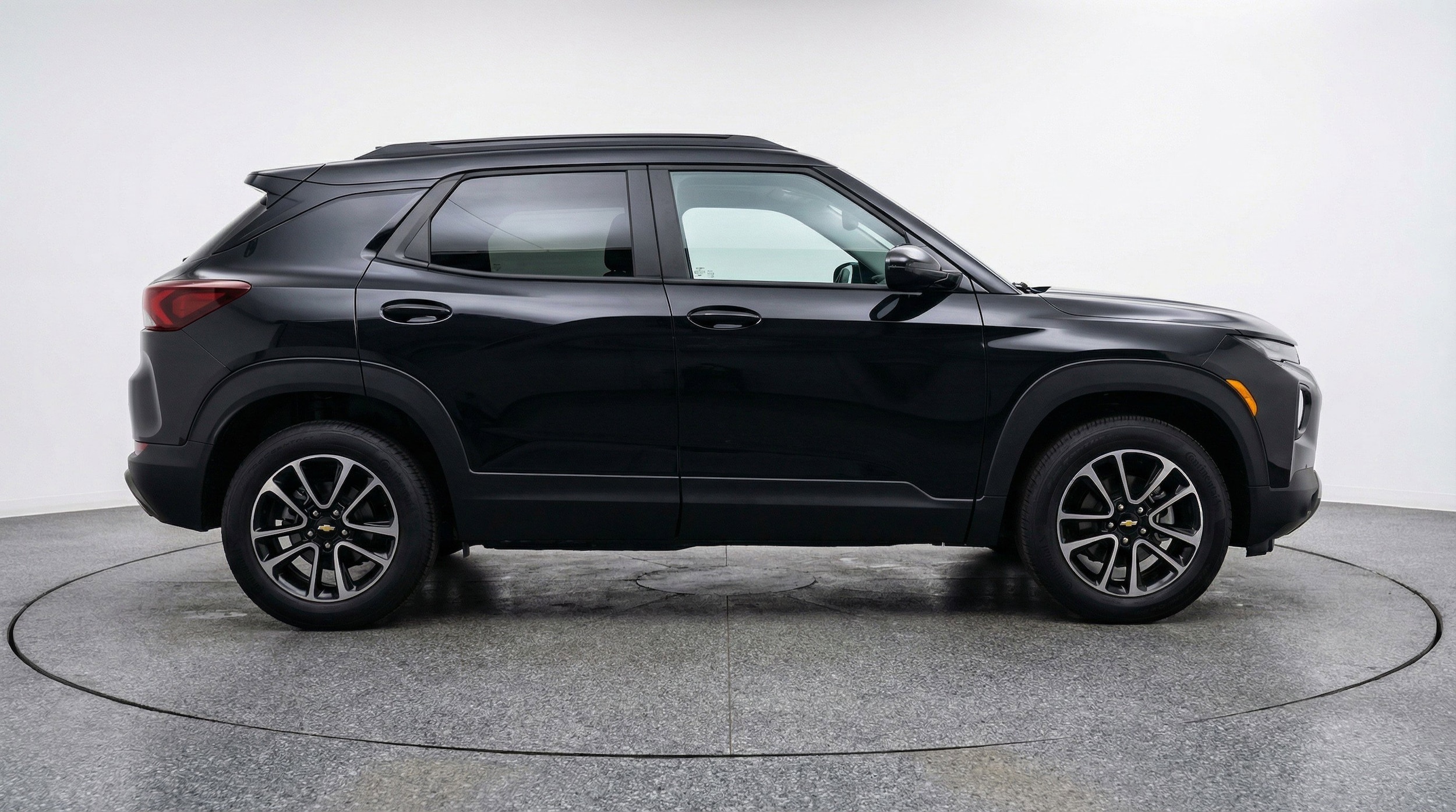 Thumbnail: 2025 Chevrolet TrailBlazer - 11
