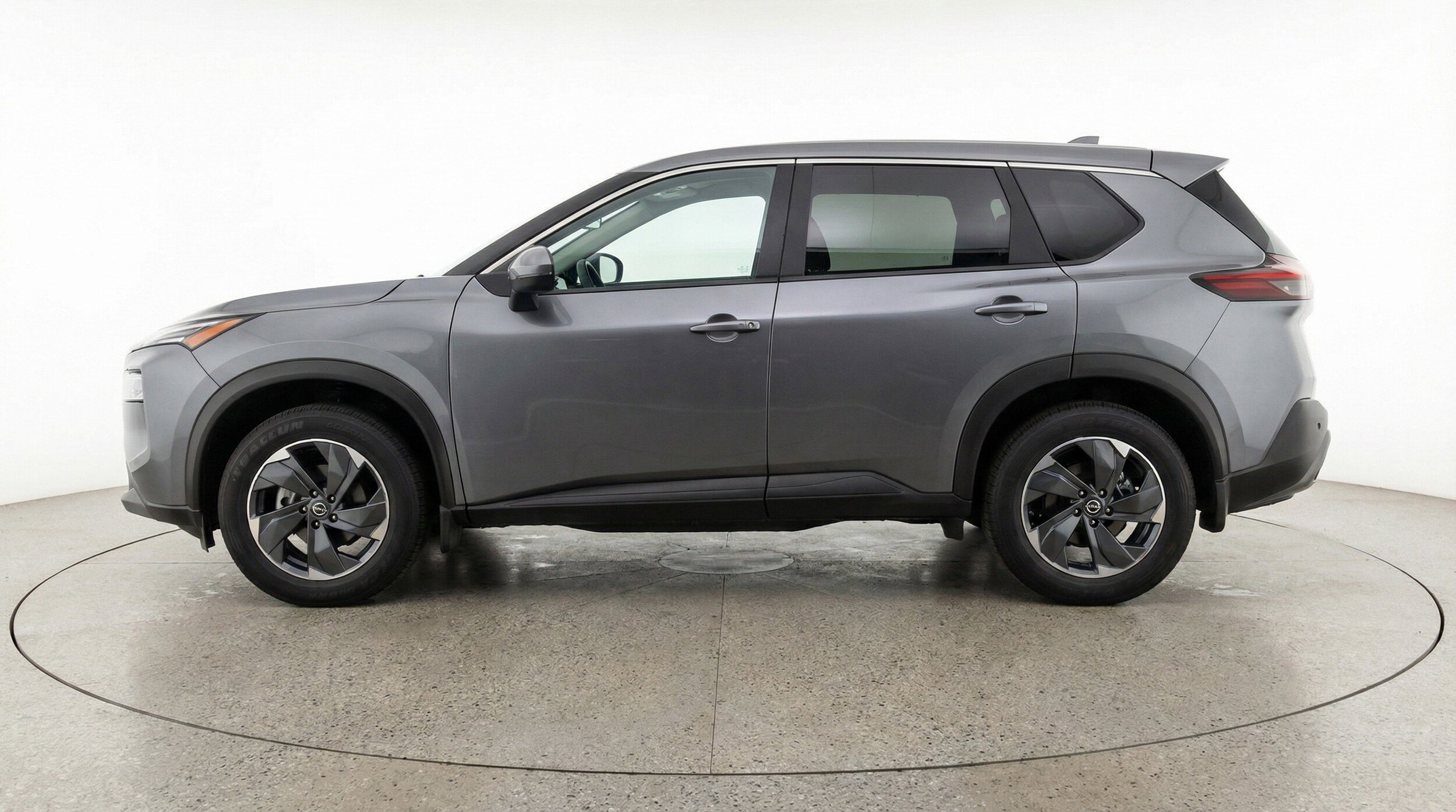 Thumbnail: 2025 Nissan Rogue - 5