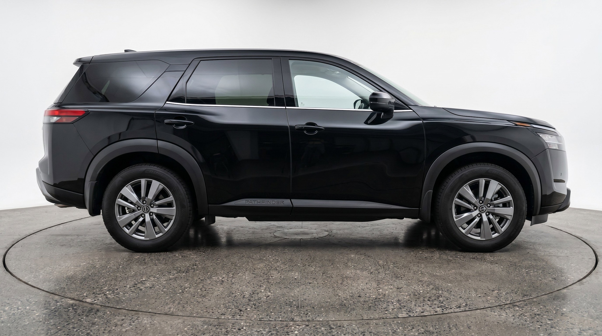 Thumbnail: 2025 Nissan Pathfinder - 11