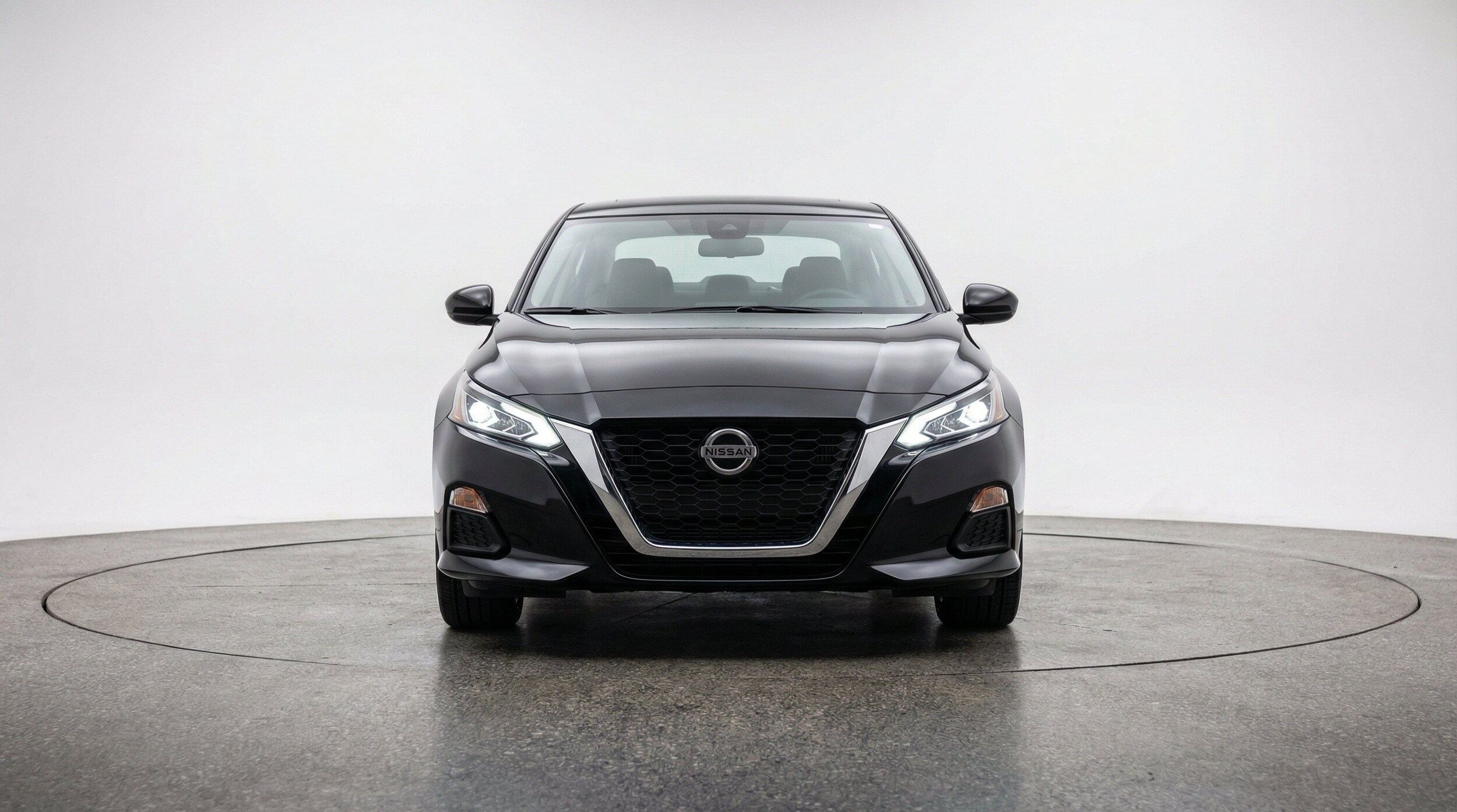 Thumbnail: 2025 Nissan Altima - 2