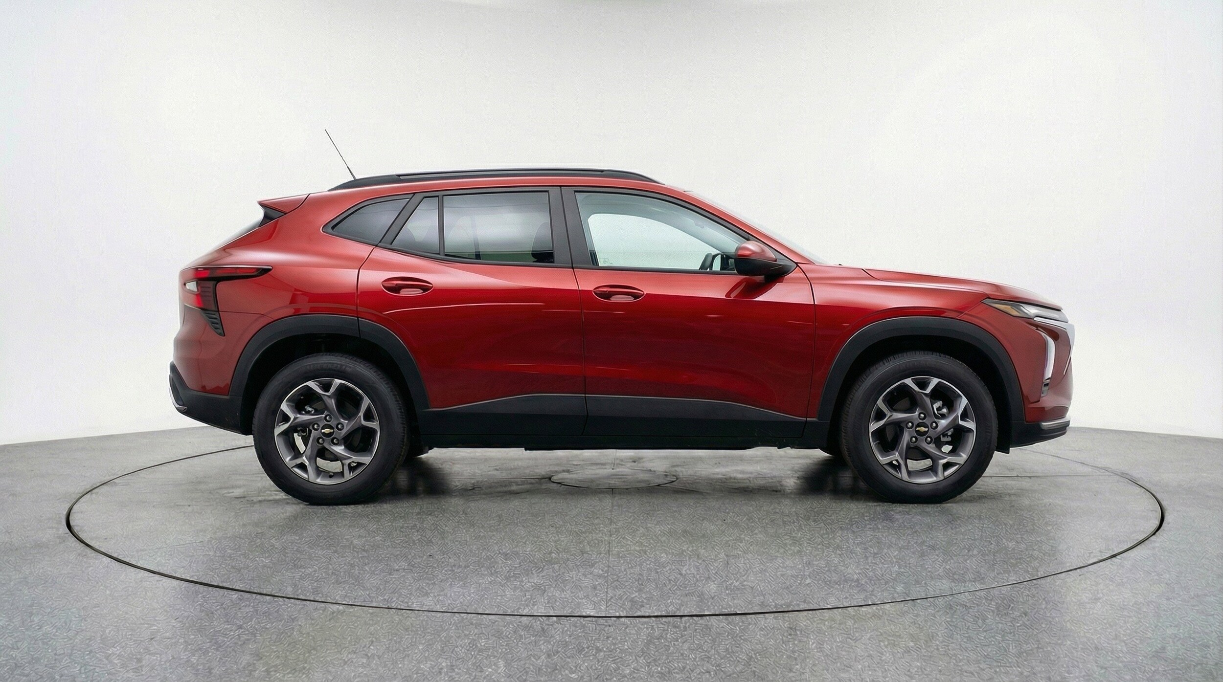 Thumbnail: 2025 Chevrolet Trax - 11