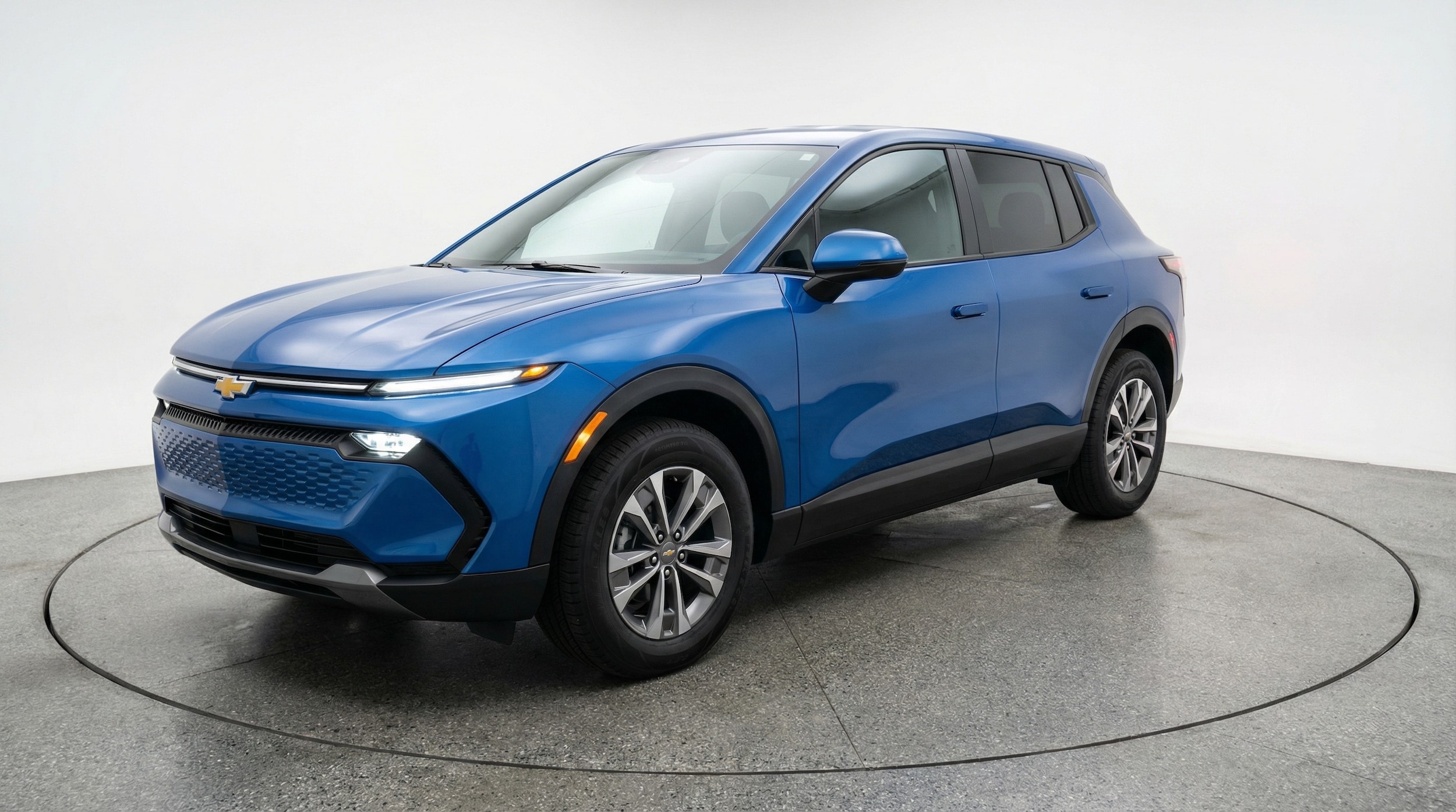 Thumbnail: 2025 Chevrolet Equinox - 3