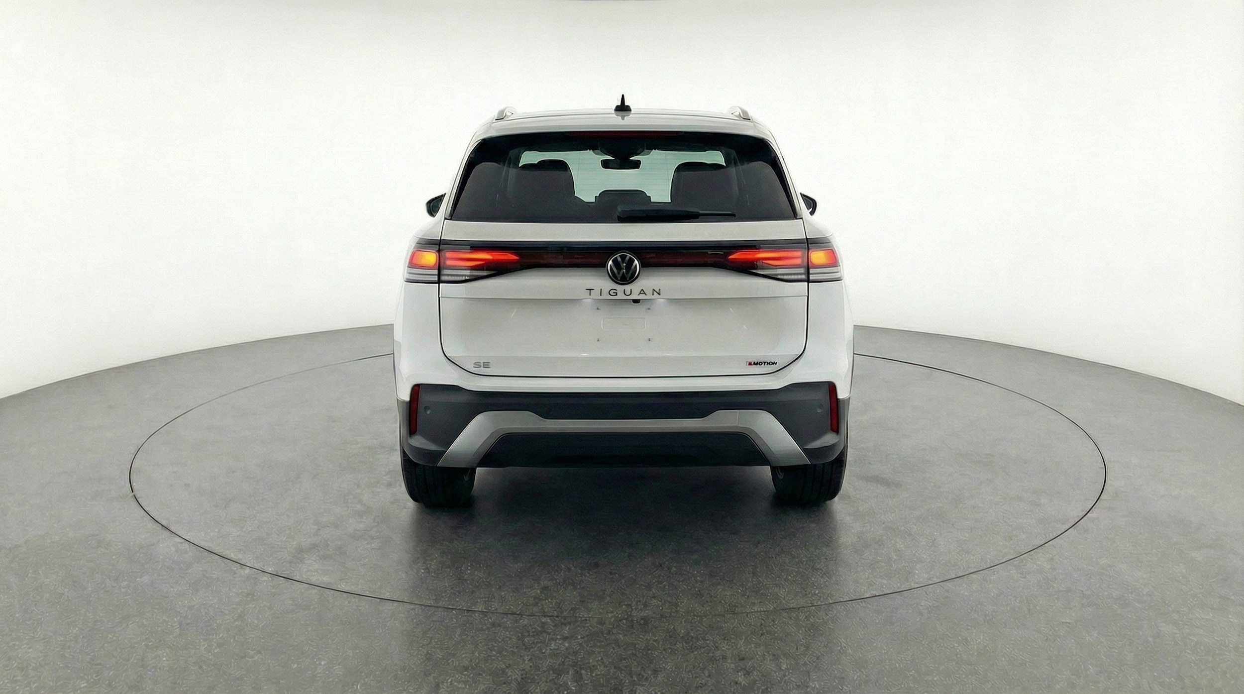Thumbnail: 2026 Volkswagen Tiguan - 7
