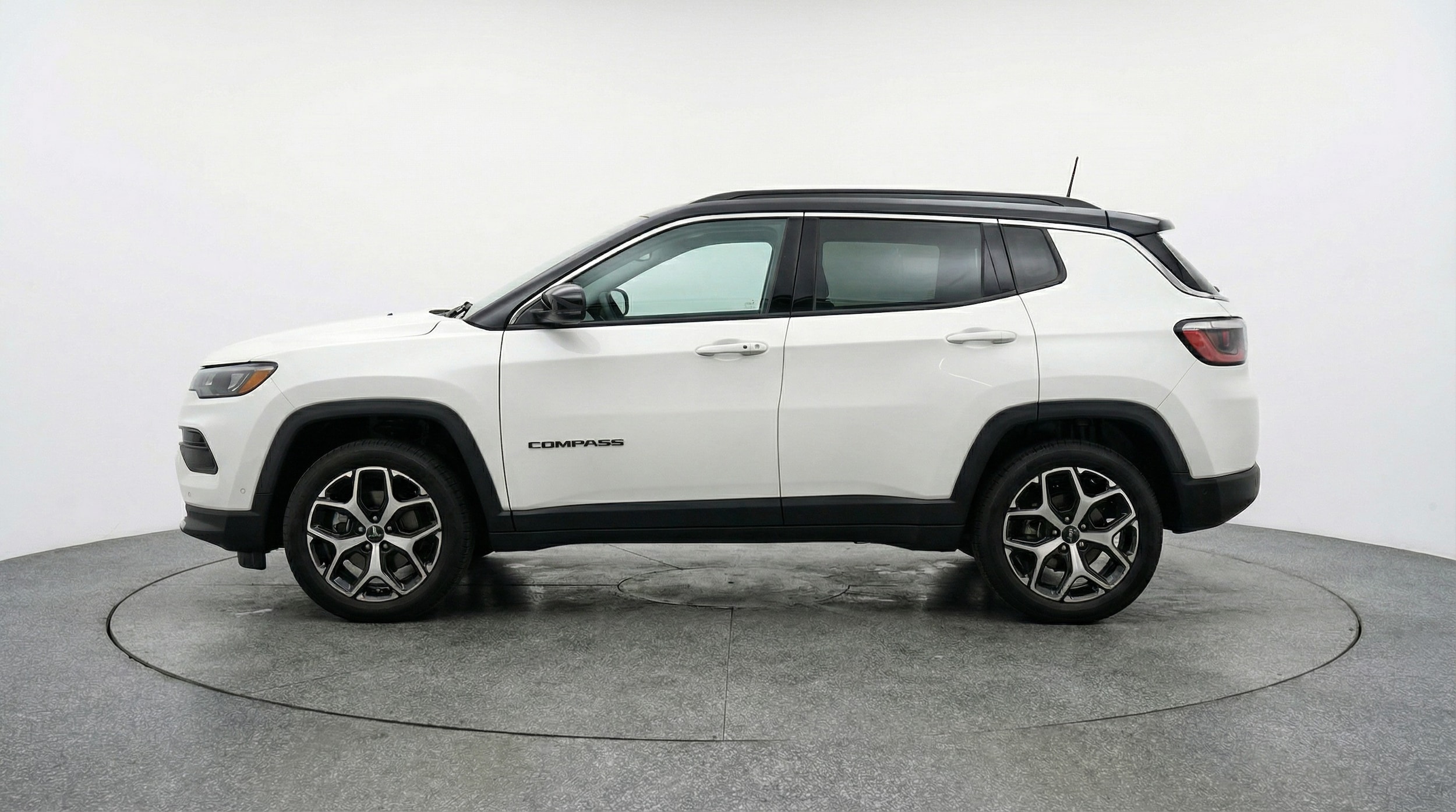 Thumbnail: 2025 Jeep Compass - 4