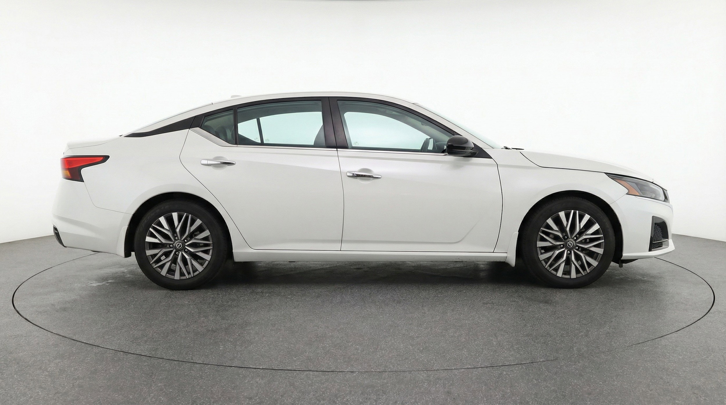 Thumbnail: 2025 Nissan Altima - 11
